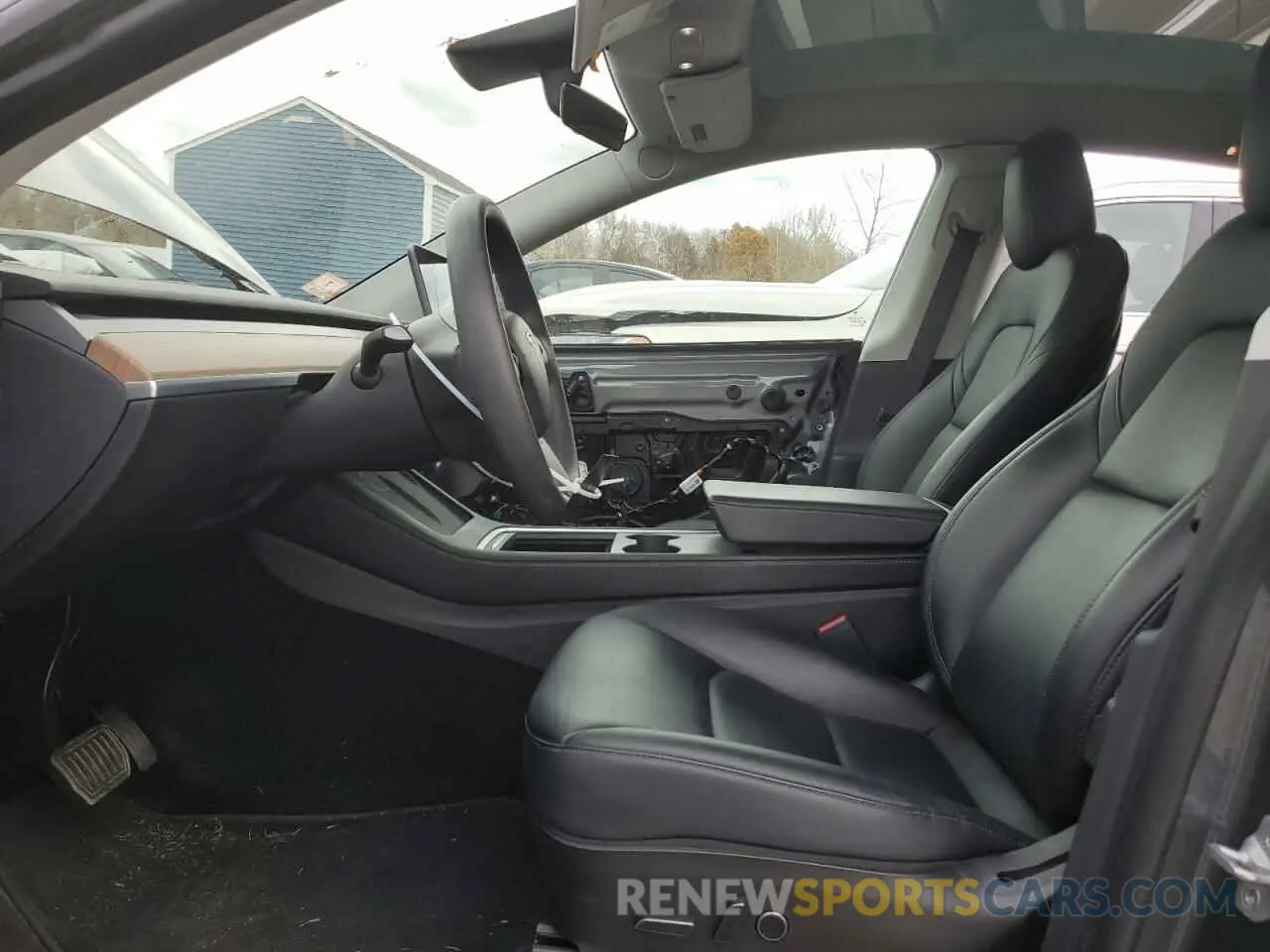 7 Photograph of a damaged car 5YJYGDEE4MF174283 TESLA MODEL Y 2021
