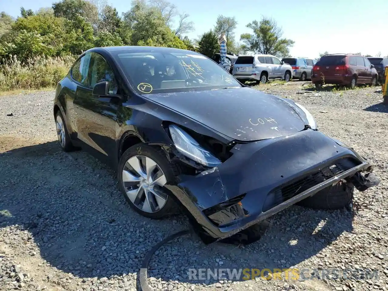 1 Photograph of a damaged car 5YJYGDEE4MF185817 TESLA MODEL Y 2021