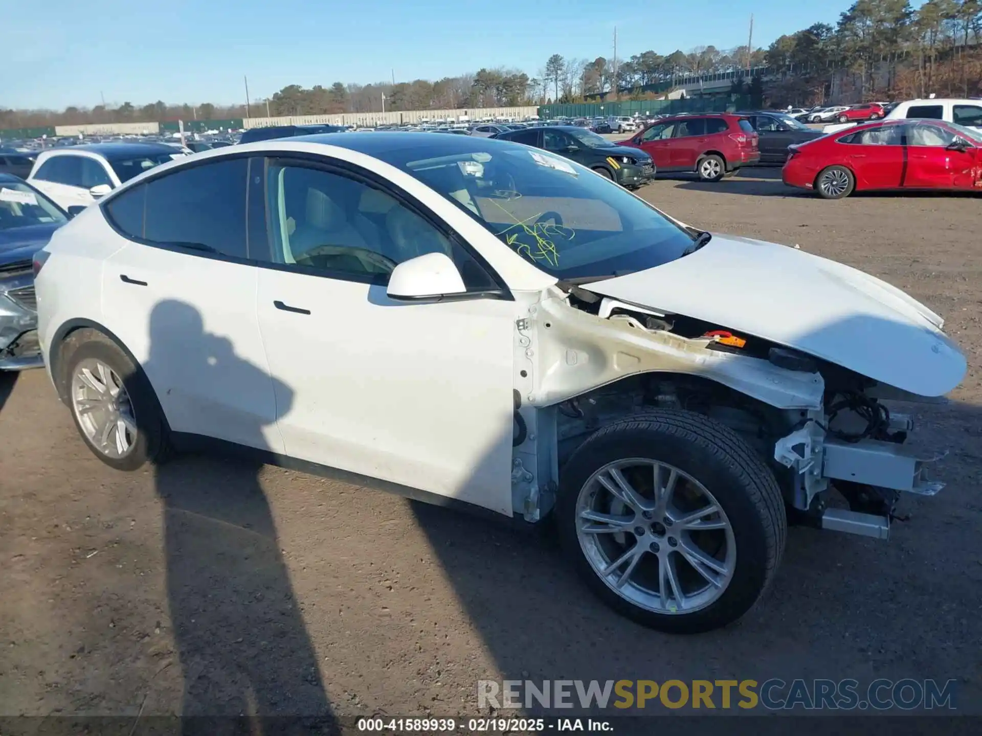 13 Photograph of a damaged car 5YJYGDEE4MF200185 TESLA MODEL Y 2021