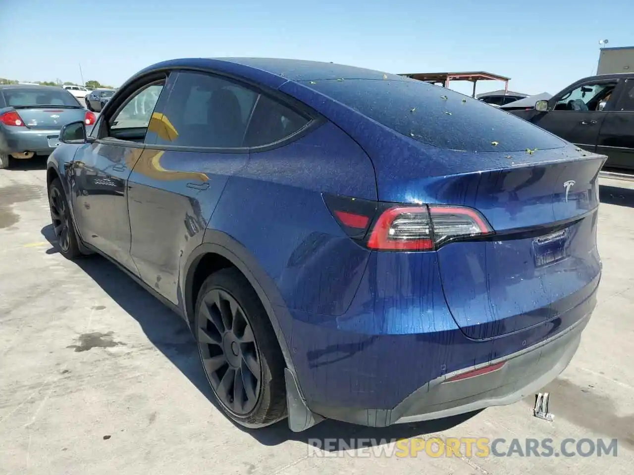 3 Photograph of a damaged car 5YJYGDEE4MF200817 TESLA MODEL Y 2021