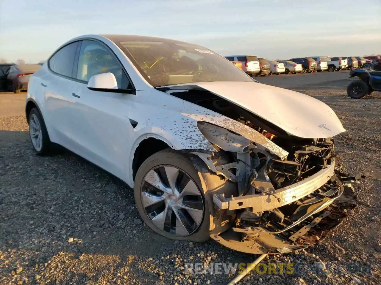 1 Photograph of a damaged car 5YJYGDEE4MF202969 TESLA MODEL Y 2021