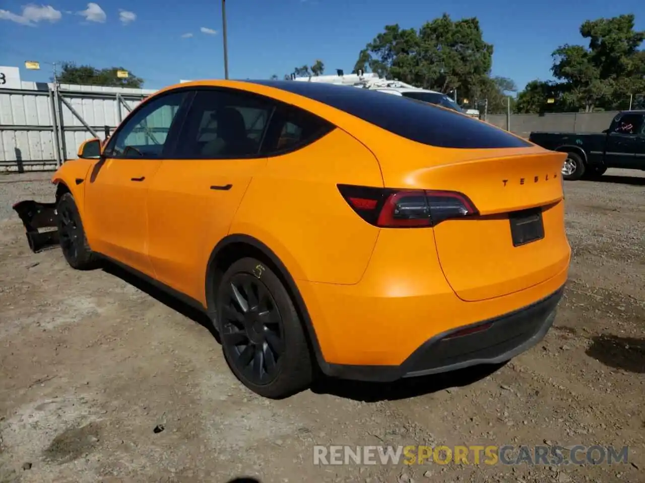 3 Photograph of a damaged car 5YJYGDEE4MF210179 TESLA MODEL Y 2021