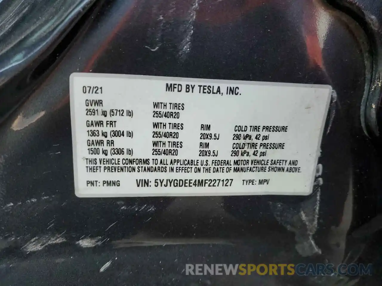 10 Photograph of a damaged car 5YJYGDEE4MF227127 TESLA MODEL Y 2021