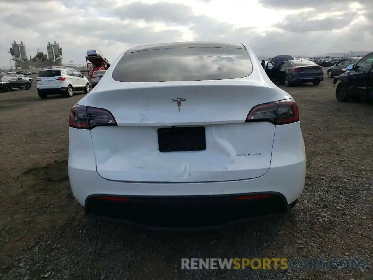 6 Photograph of a damaged car 5YJYGDEE4MF229265 TESLA MODEL Y 2021