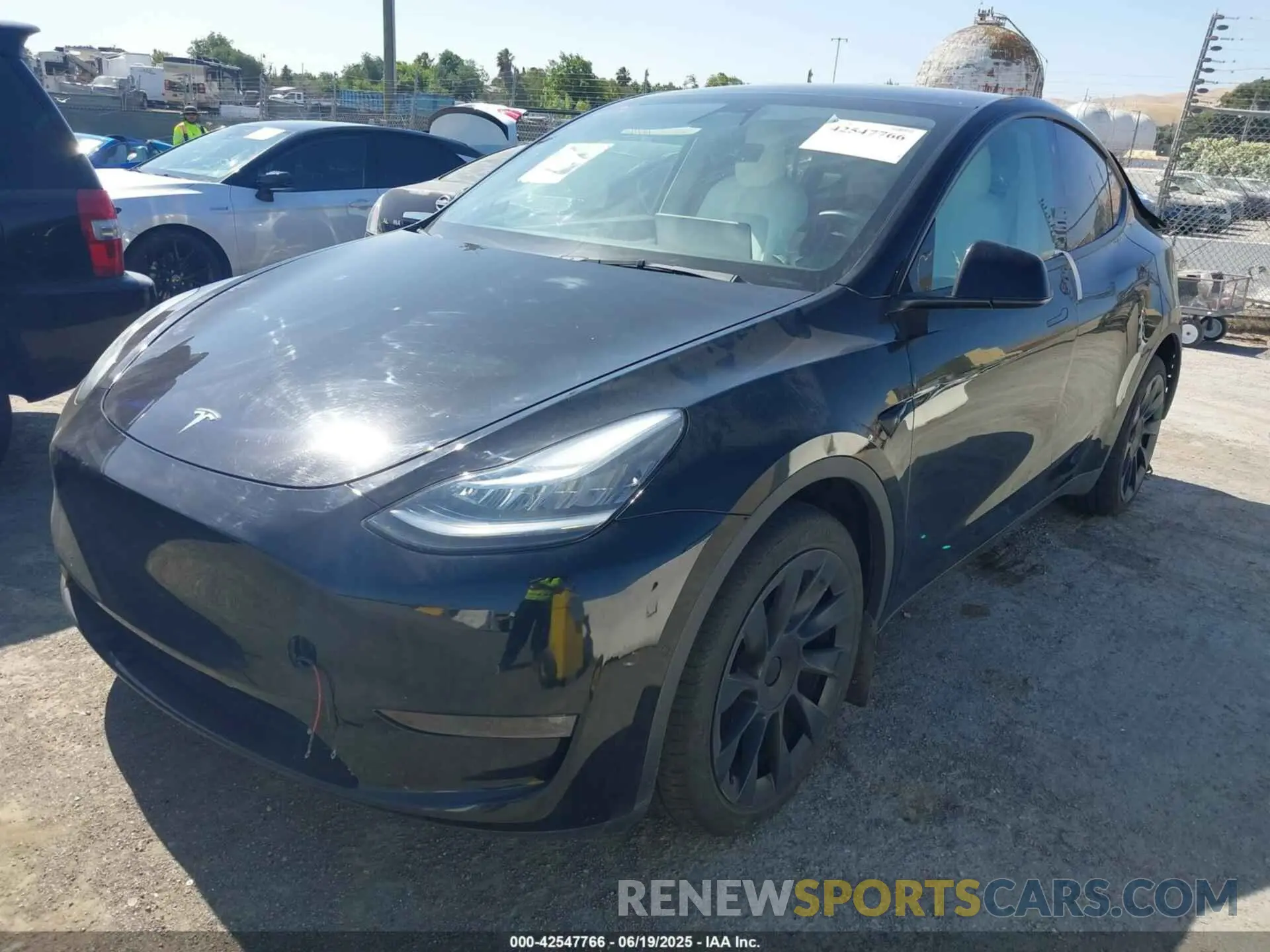 2 Photograph of a damaged car 5YJYGDEE4MF230965 TESLA MODEL Y 2021