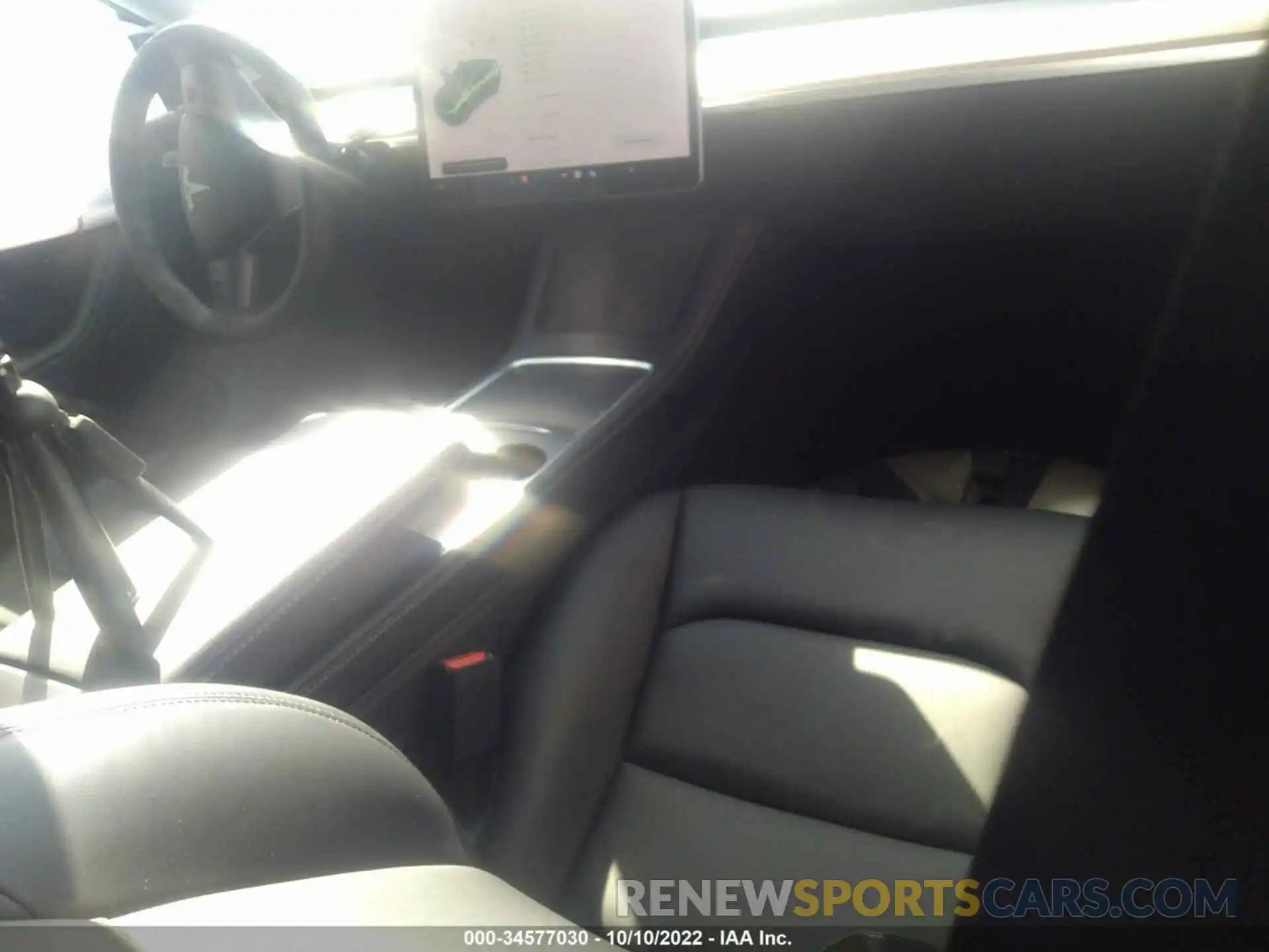 5 Photograph of a damaged car 5YJYGDEE4MF239519 TESLA MODEL Y 2021