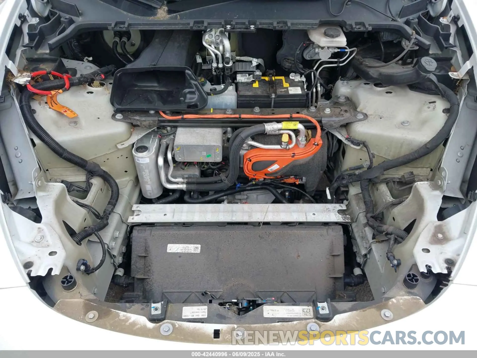 10 Photograph of a damaged car 5YJYGDEE4MF262685 TESLA MODEL Y 2021