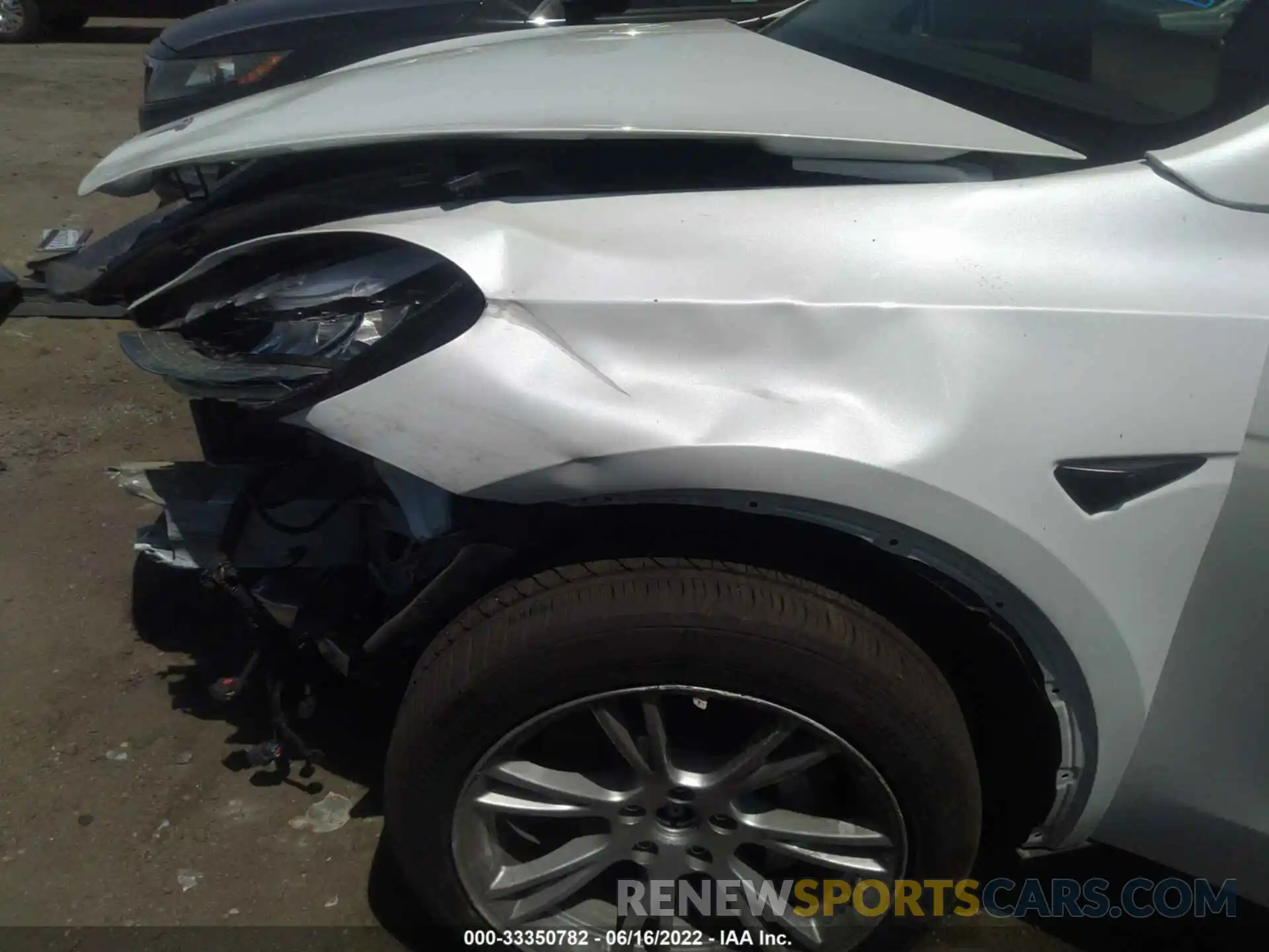 6 Photograph of a damaged car 5YJYGDEE4MF277364 TESLA MODEL Y 2021