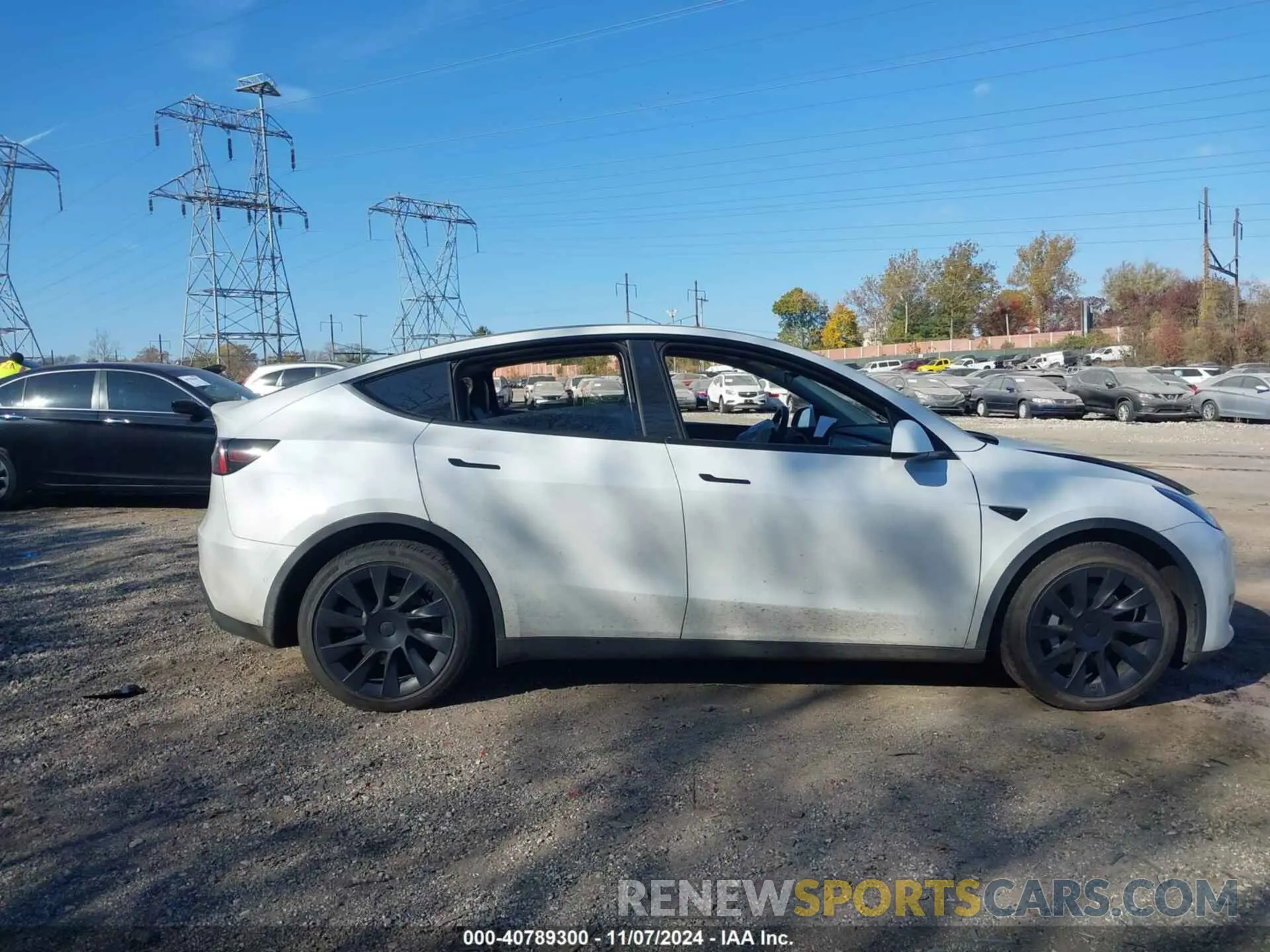 12 Photograph of a damaged car 5YJYGDEE4MF284752 TESLA MODEL Y 2021