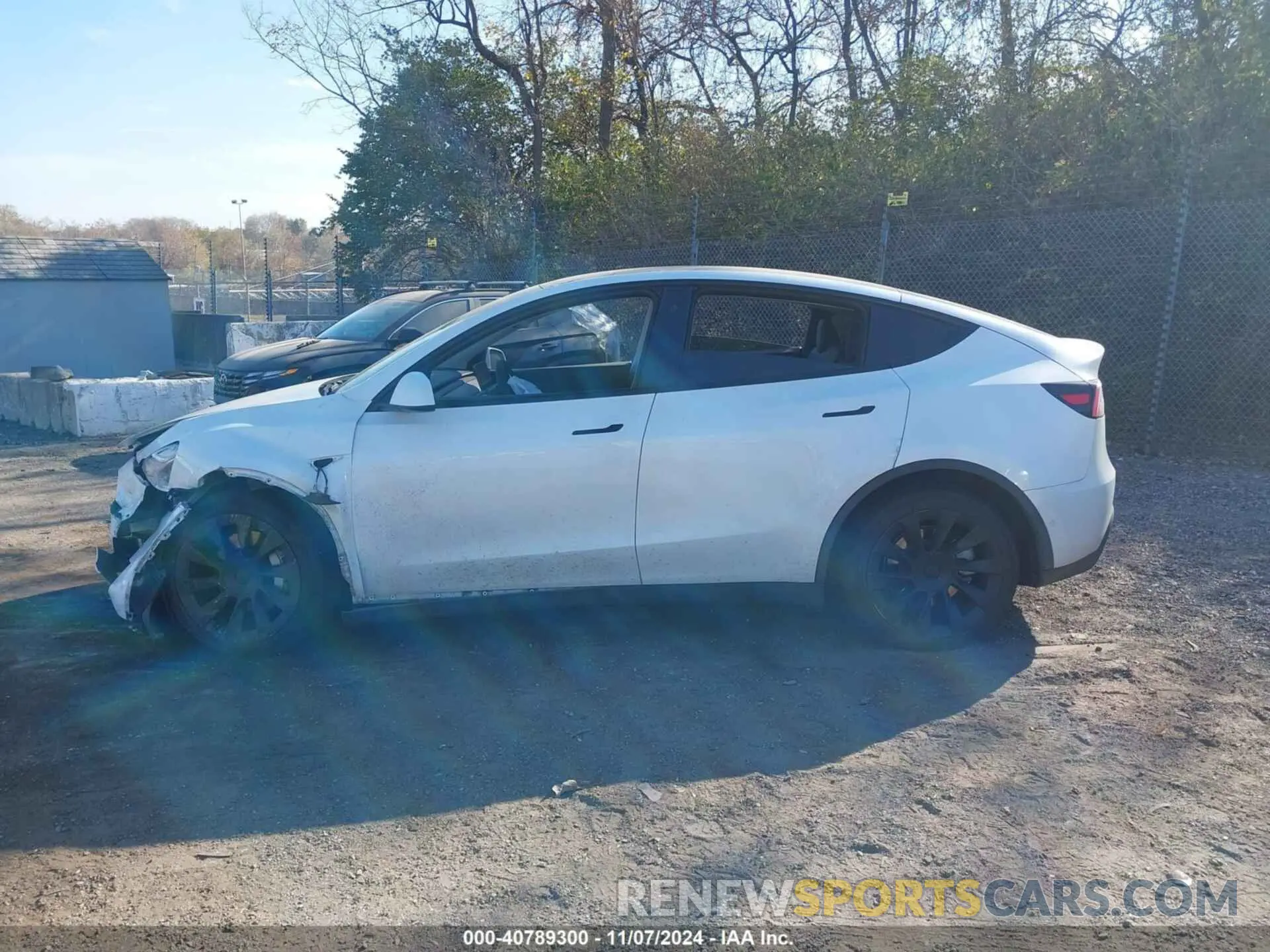 13 Photograph of a damaged car 5YJYGDEE4MF284752 TESLA MODEL Y 2021