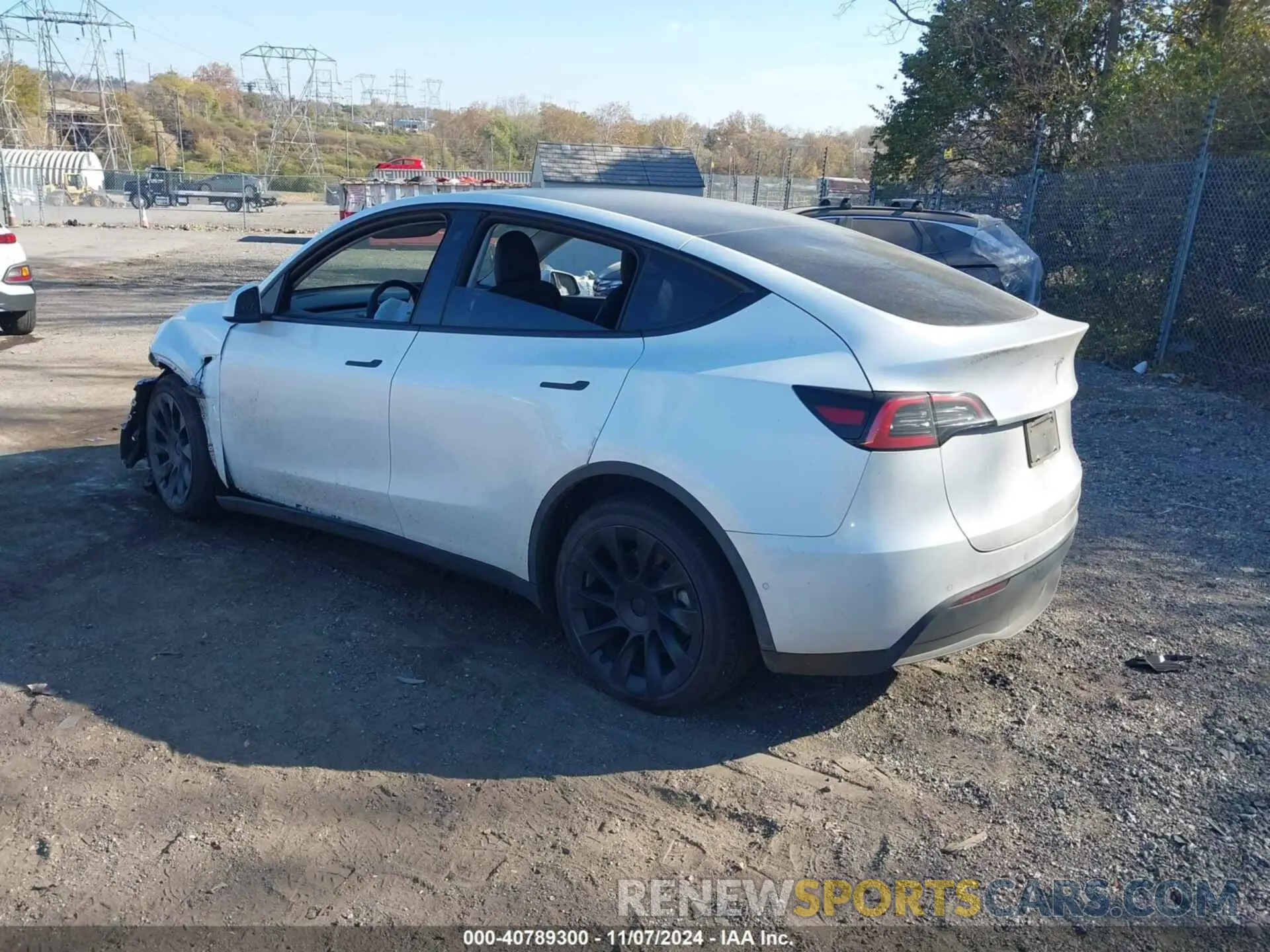 3 Photograph of a damaged car 5YJYGDEE4MF284752 TESLA MODEL Y 2021