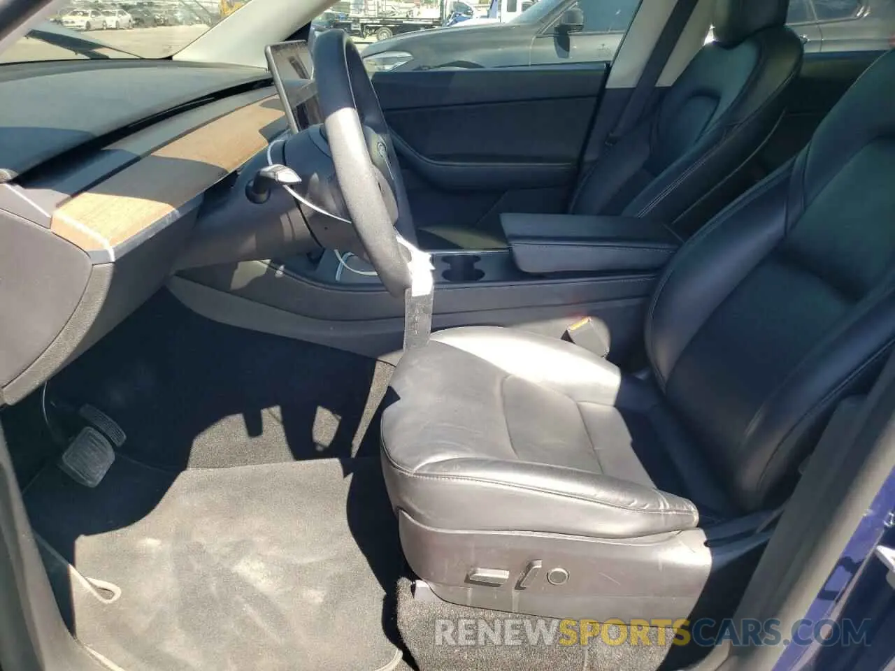 7 Photograph of a damaged car 5YJYGDEE4MF288431 TESLA MODEL Y 2021