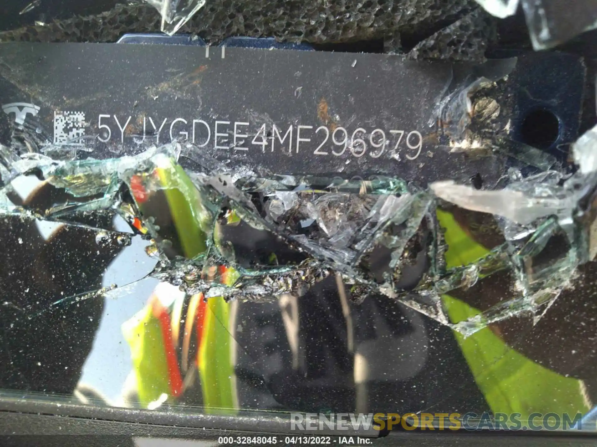 9 Photograph of a damaged car 5YJYGDEE4MF296979 TESLA MODEL Y 2021