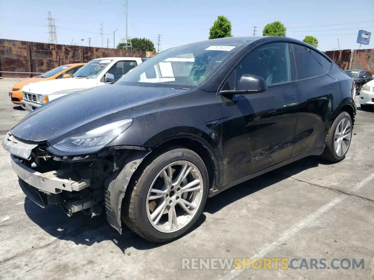 1 Photograph of a damaged car 5YJYGDEE5MF060325 TESLA MODEL Y 2021