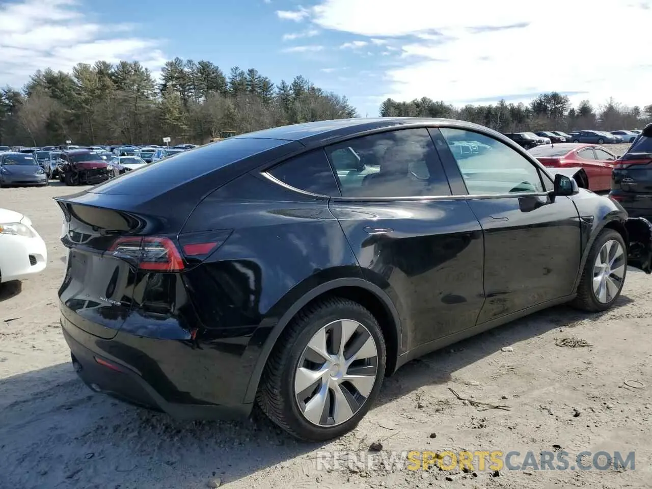 3 Photograph of a damaged car 5YJYGDEE5MF065024 TESLA MODEL Y 2021