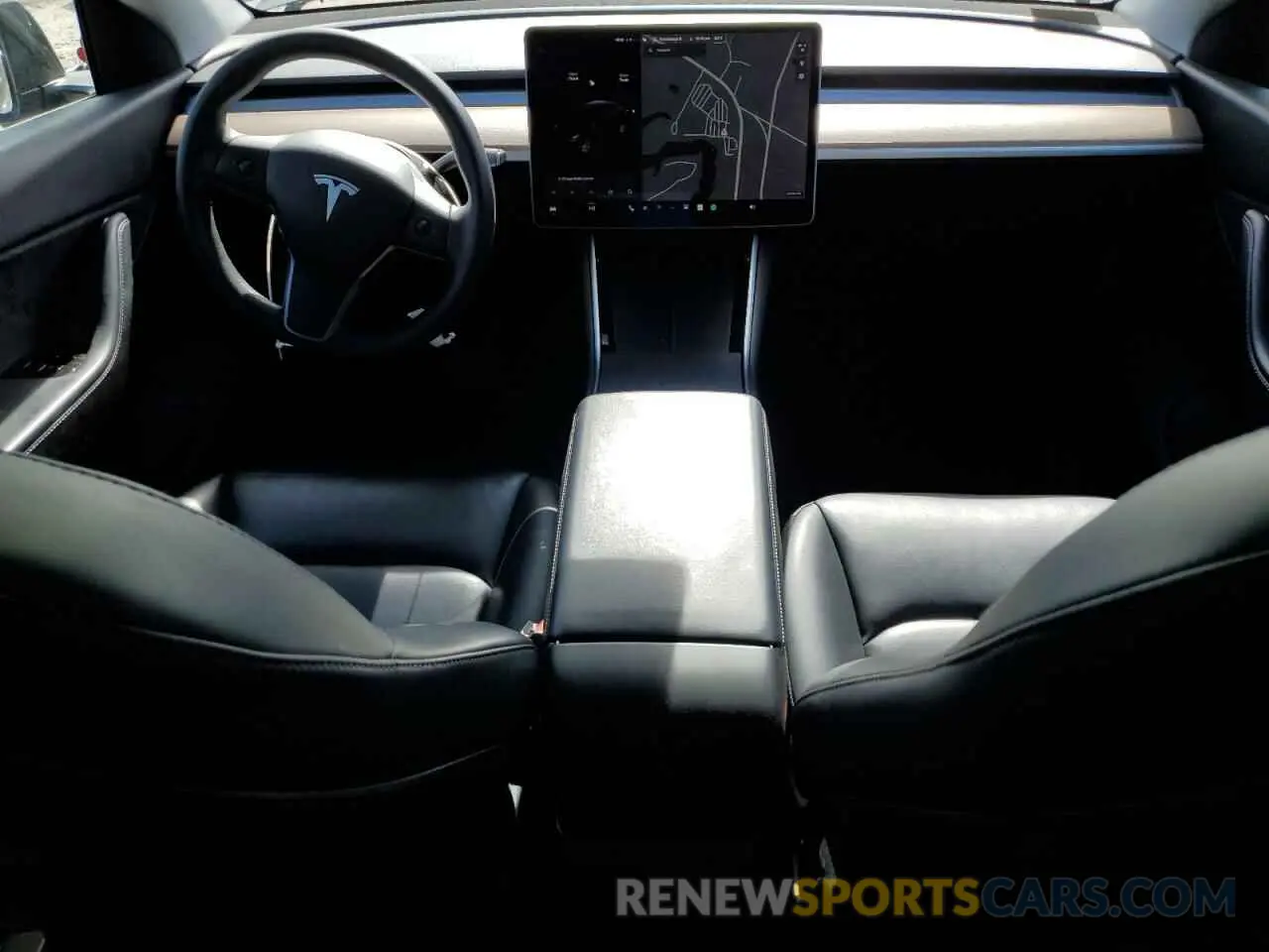 8 Photograph of a damaged car 5YJYGDEE5MF065024 TESLA MODEL Y 2021