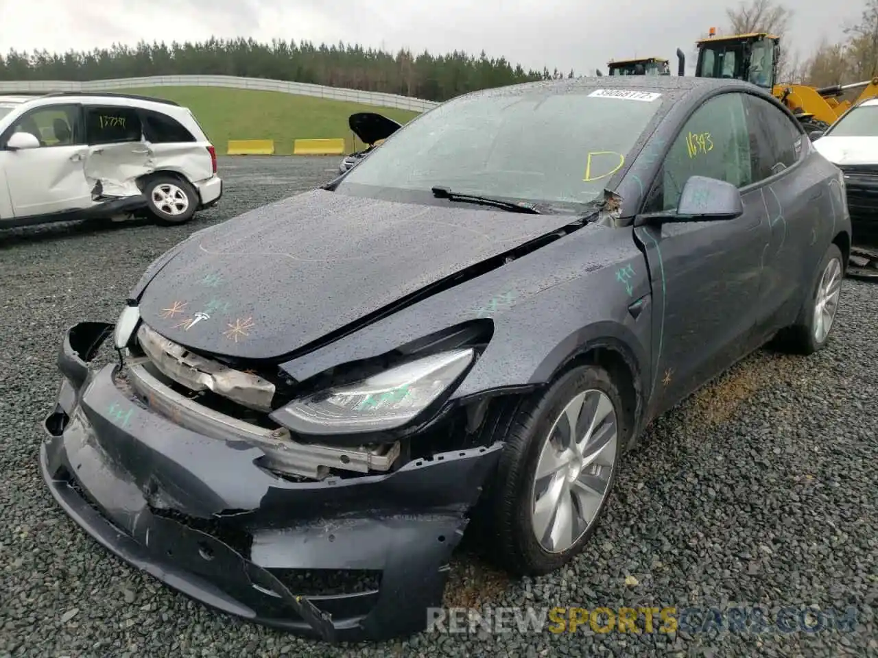 2 Photograph of a damaged car 5YJYGDEE5MF067209 TESLA MODEL Y 2021