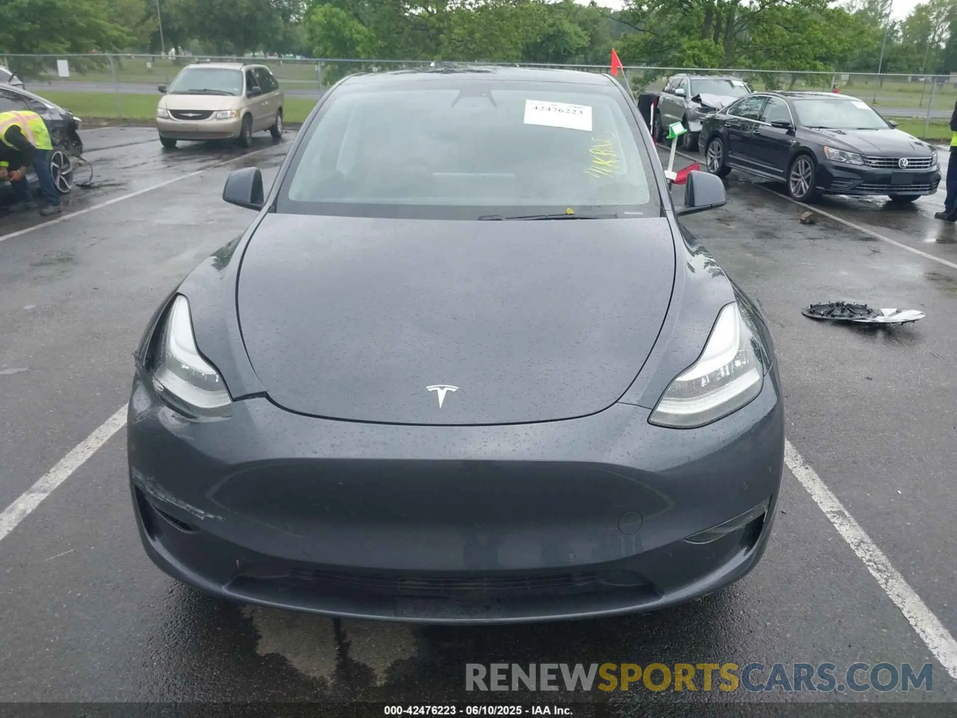 12 Photograph of a damaged car 5YJYGDEE5MF069798 TESLA MODEL Y 2021