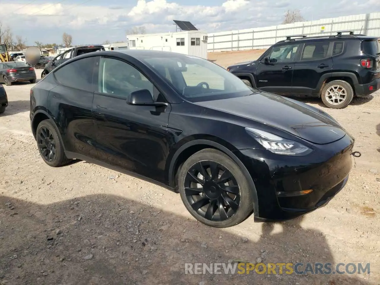 4 Photograph of a damaged car 5YJYGDEE5MF076508 TESLA MODEL Y 2021
