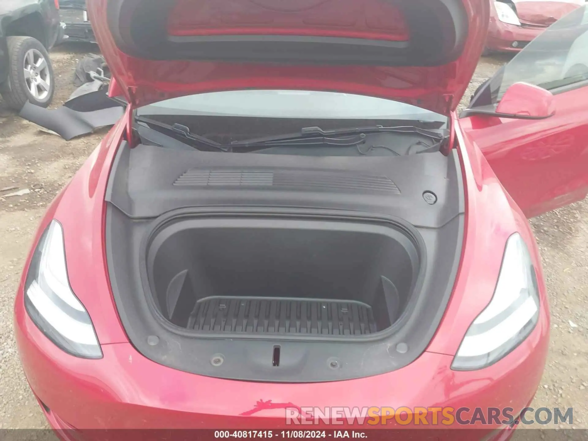 10 Photograph of a damaged car 5YJYGDEE5MF083684 TESLA MODEL Y 2021