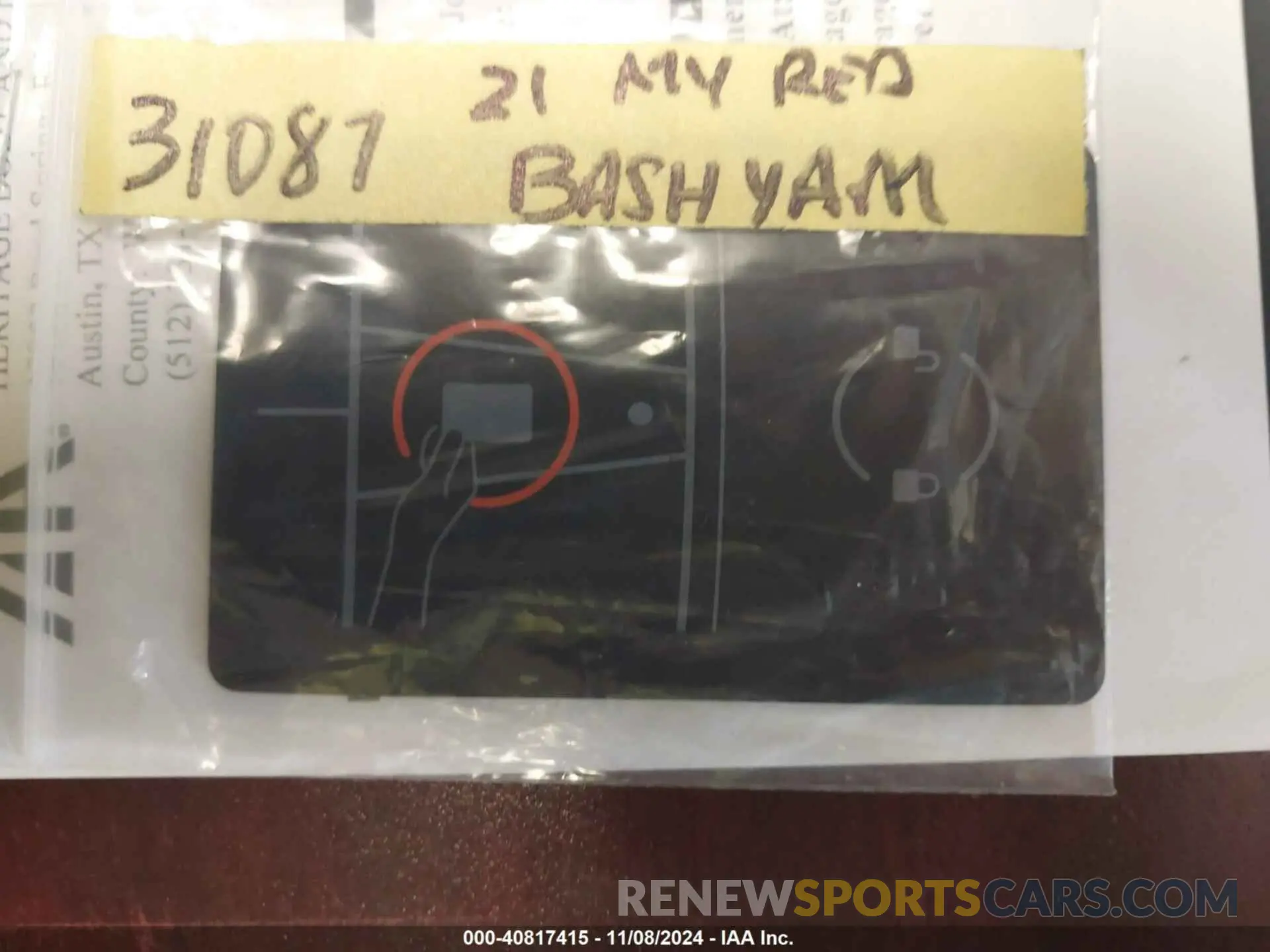 11 Photograph of a damaged car 5YJYGDEE5MF083684 TESLA MODEL Y 2021