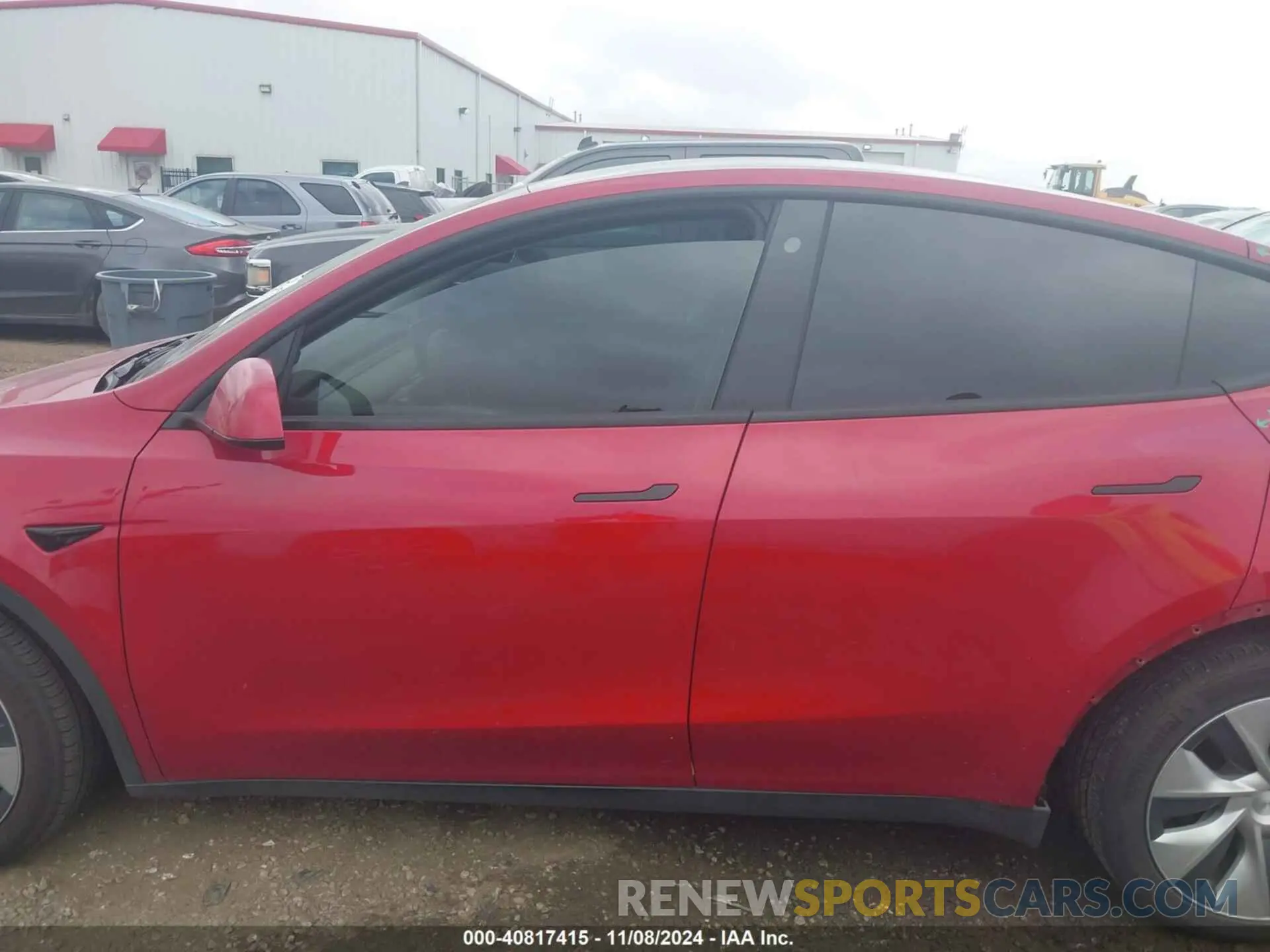 15 Photograph of a damaged car 5YJYGDEE5MF083684 TESLA MODEL Y 2021
