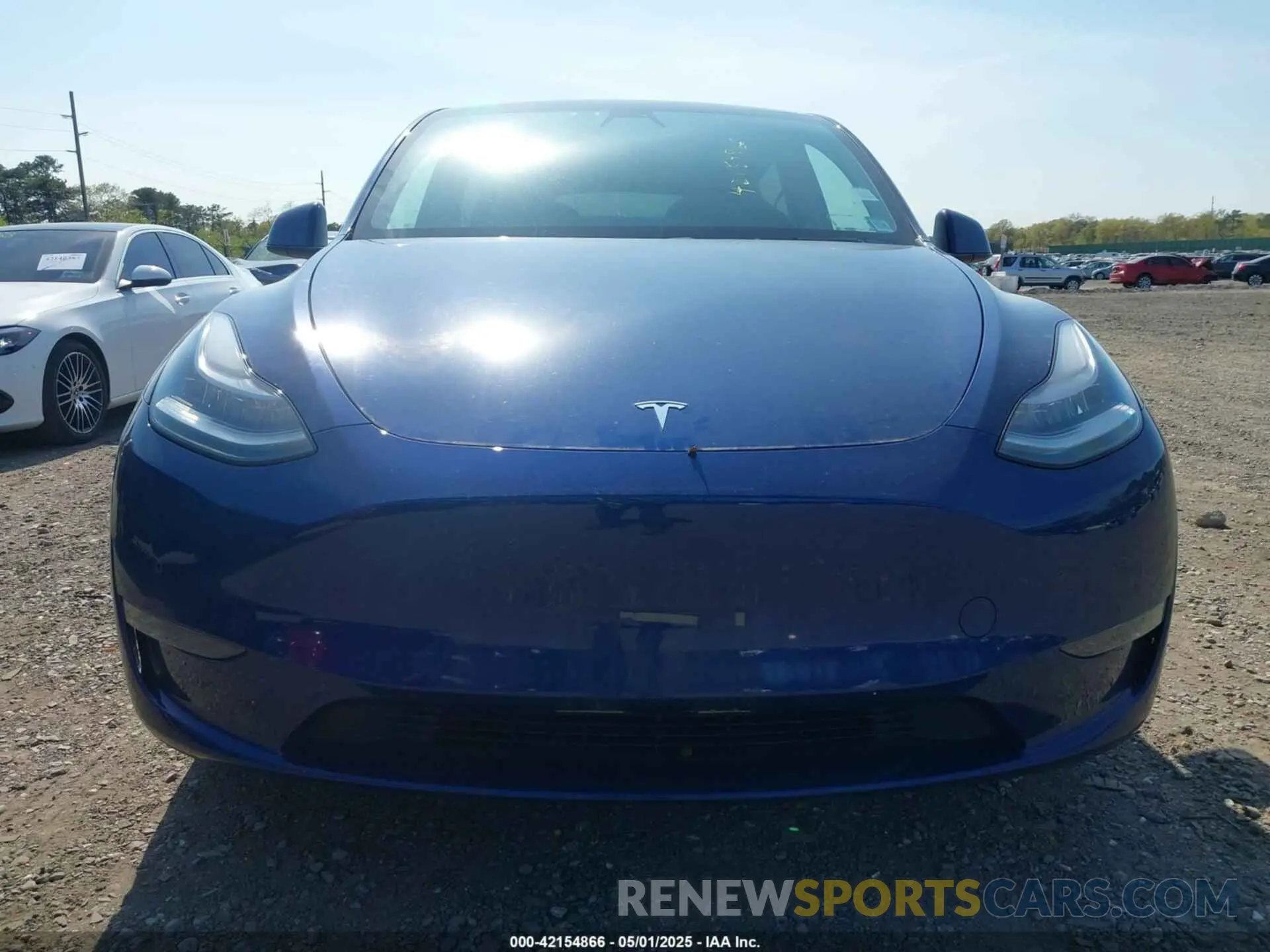 12 Photograph of a damaged car 5YJYGDEE5MF089548 TESLA MODEL Y 2021