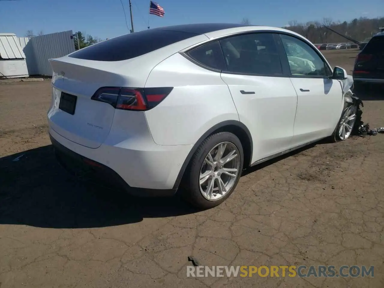 3 Photograph of a damaged car 5YJYGDEE5MF118045 TESLA MODEL Y 2021