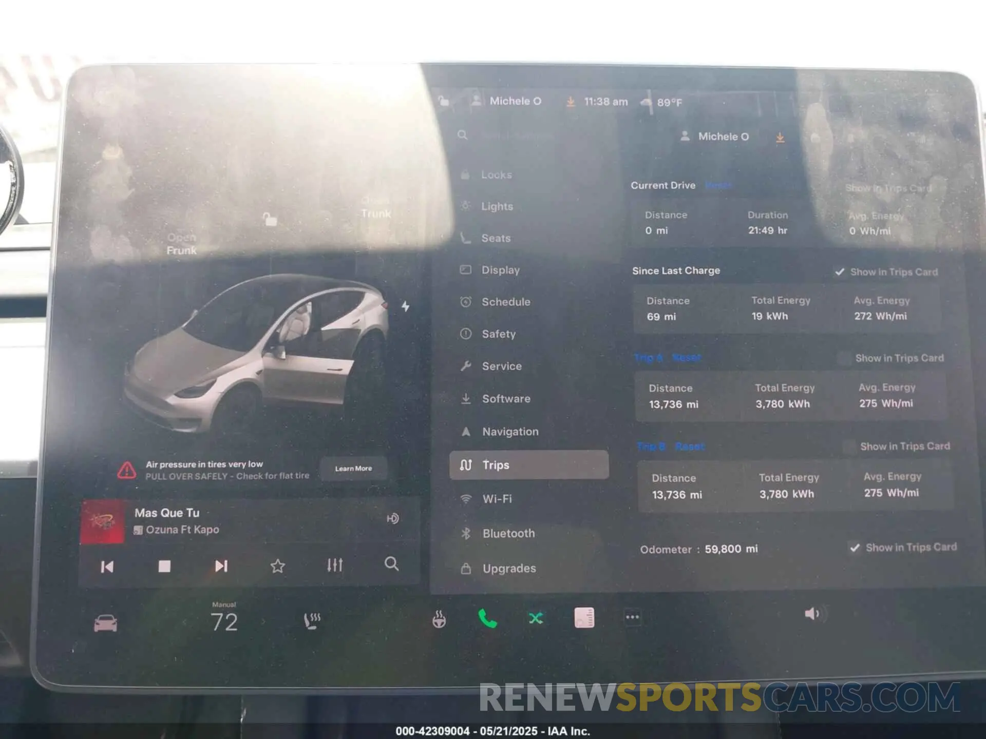 16 Photograph of a damaged car 5YJYGDEE5MF124010 TESLA MODEL Y 2021