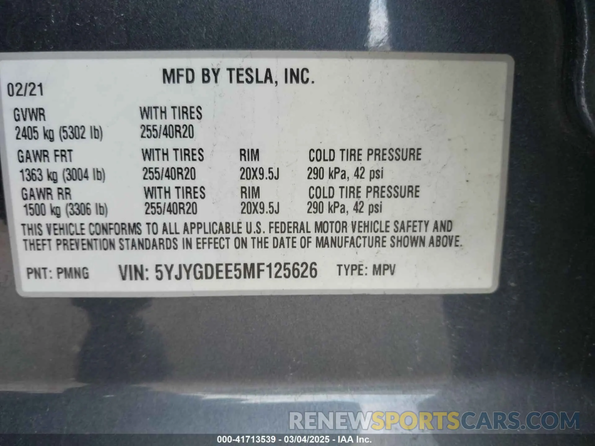 9 Photograph of a damaged car 5YJYGDEE5MF125626 TESLA MODEL Y 2021