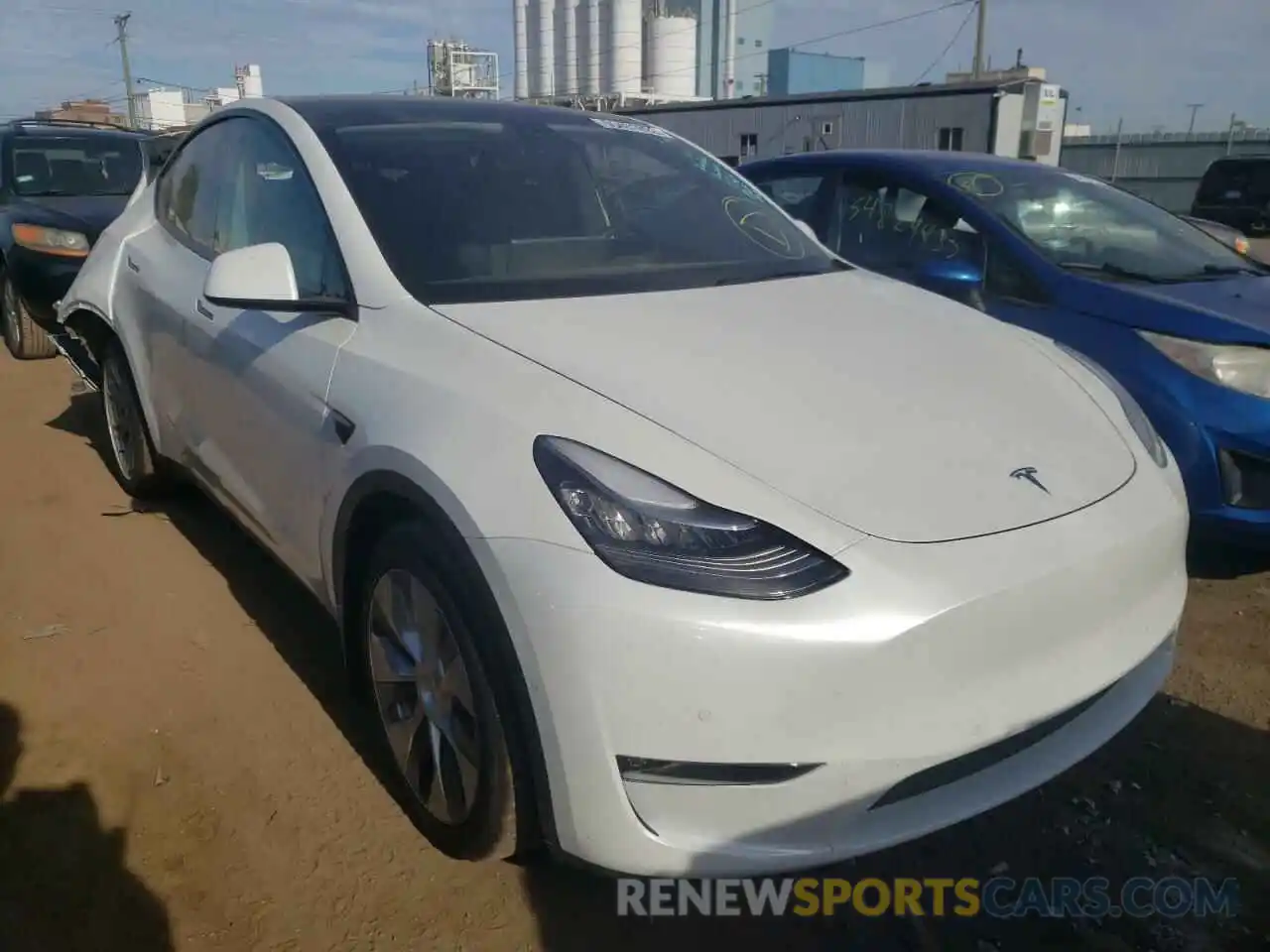 1 Photograph of a damaged car 5YJYGDEE5MF145472 TESLA MODEL Y 2021