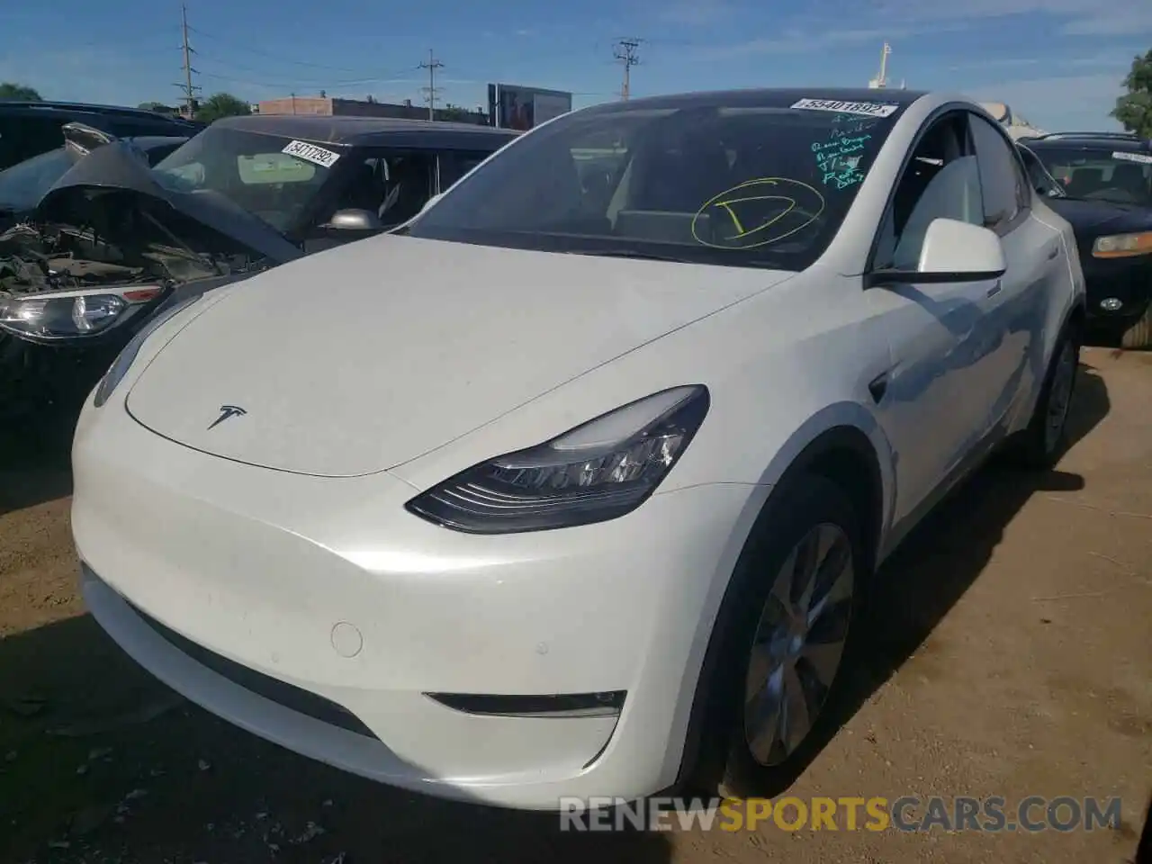 2 Photograph of a damaged car 5YJYGDEE5MF145472 TESLA MODEL Y 2021