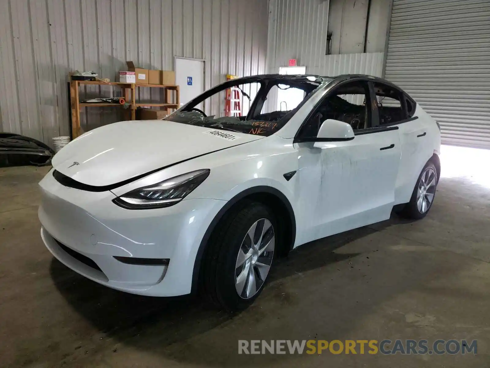 2 Photograph of a damaged car 5YJYGDEE5MF157217 TESLA MODEL Y 2021