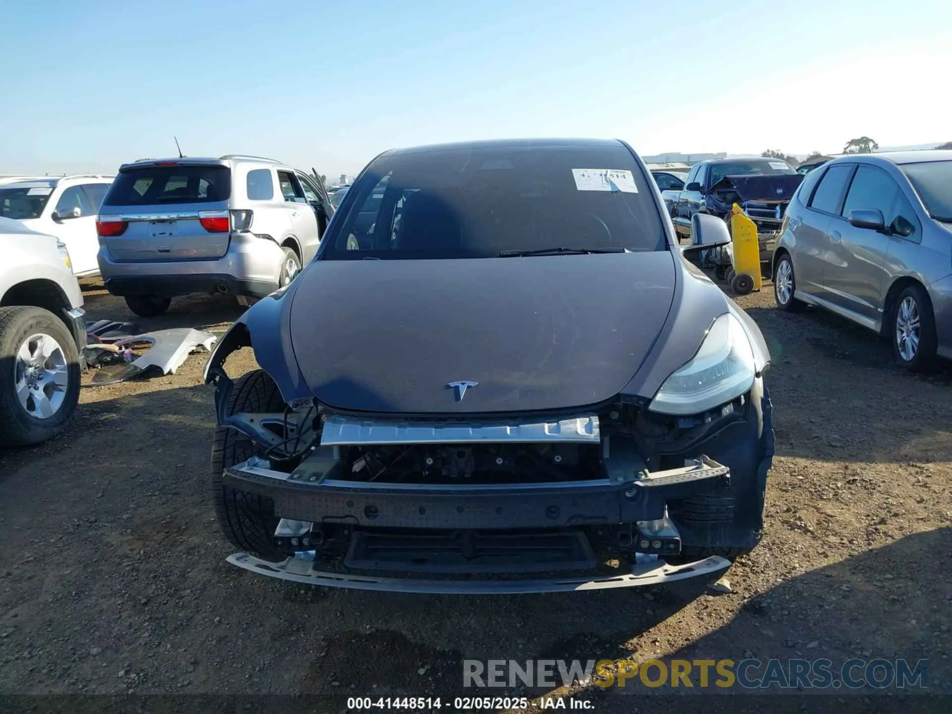 12 Photograph of a damaged car 5YJYGDEE5MF191142 TESLA MODEL Y 2021