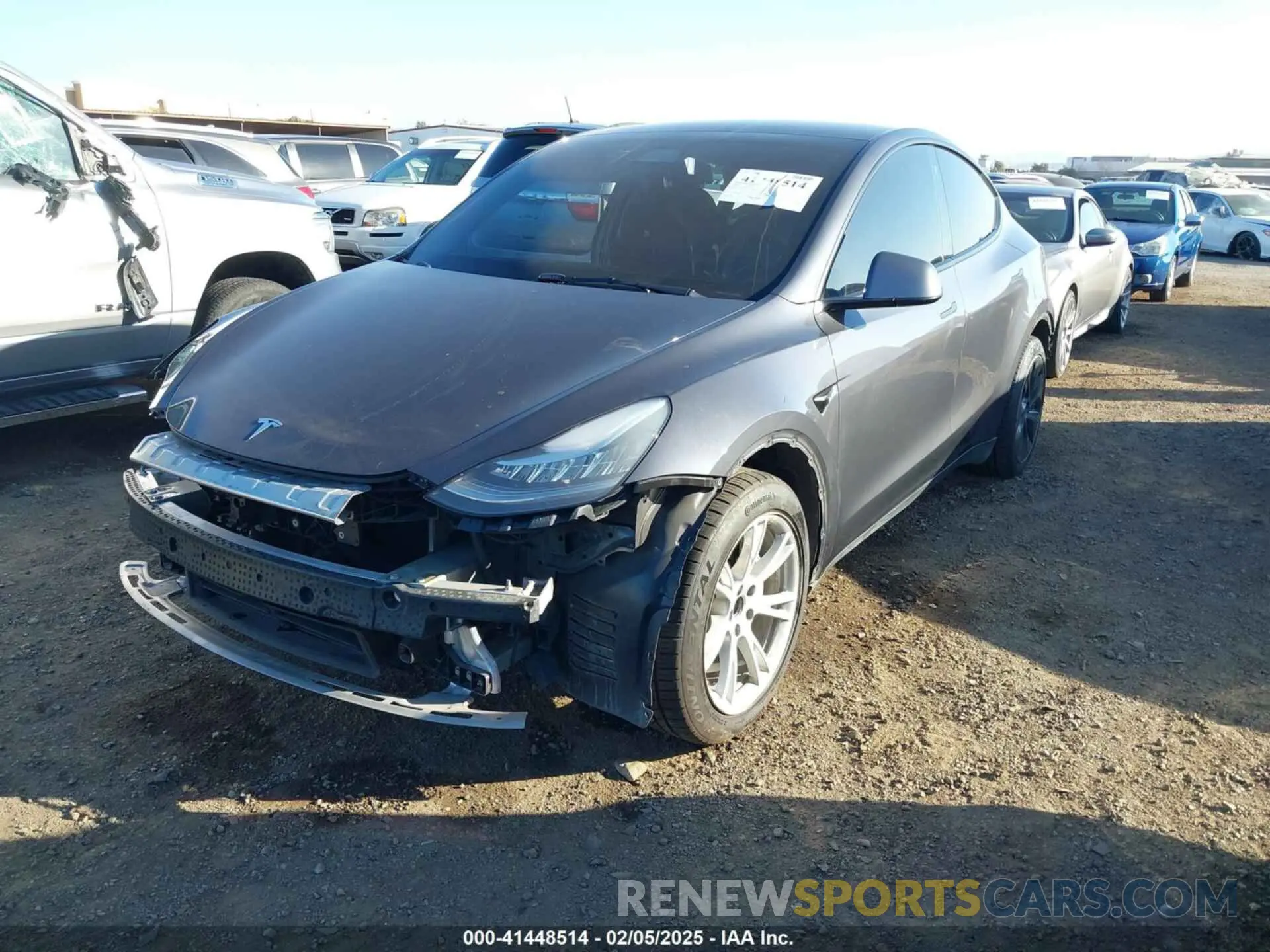 2 Photograph of a damaged car 5YJYGDEE5MF191142 TESLA MODEL Y 2021