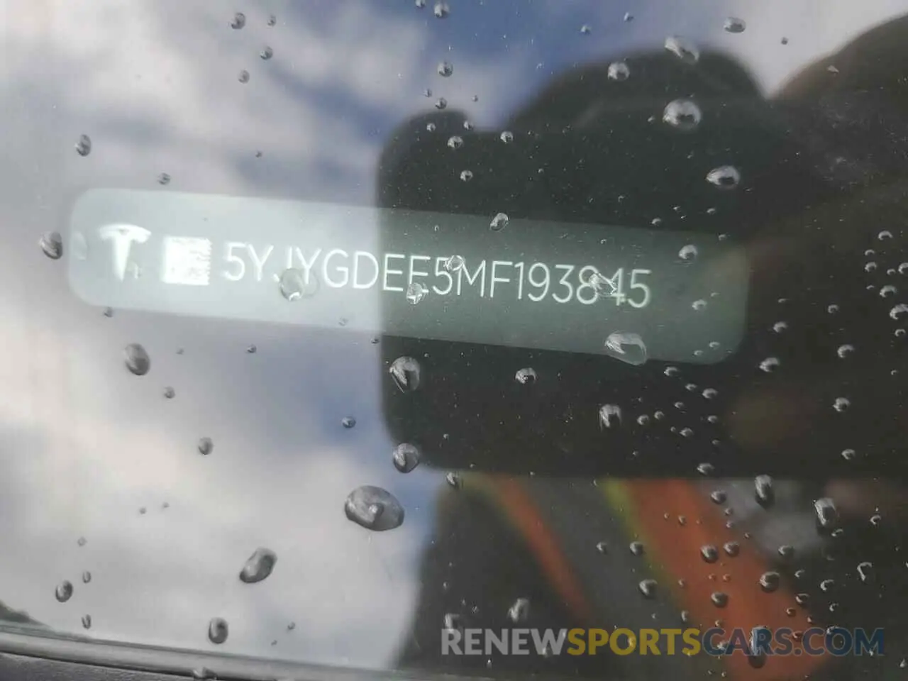 14 Photograph of a damaged car 5YJYGDEE5MF193845 TESLA MODEL Y 2021