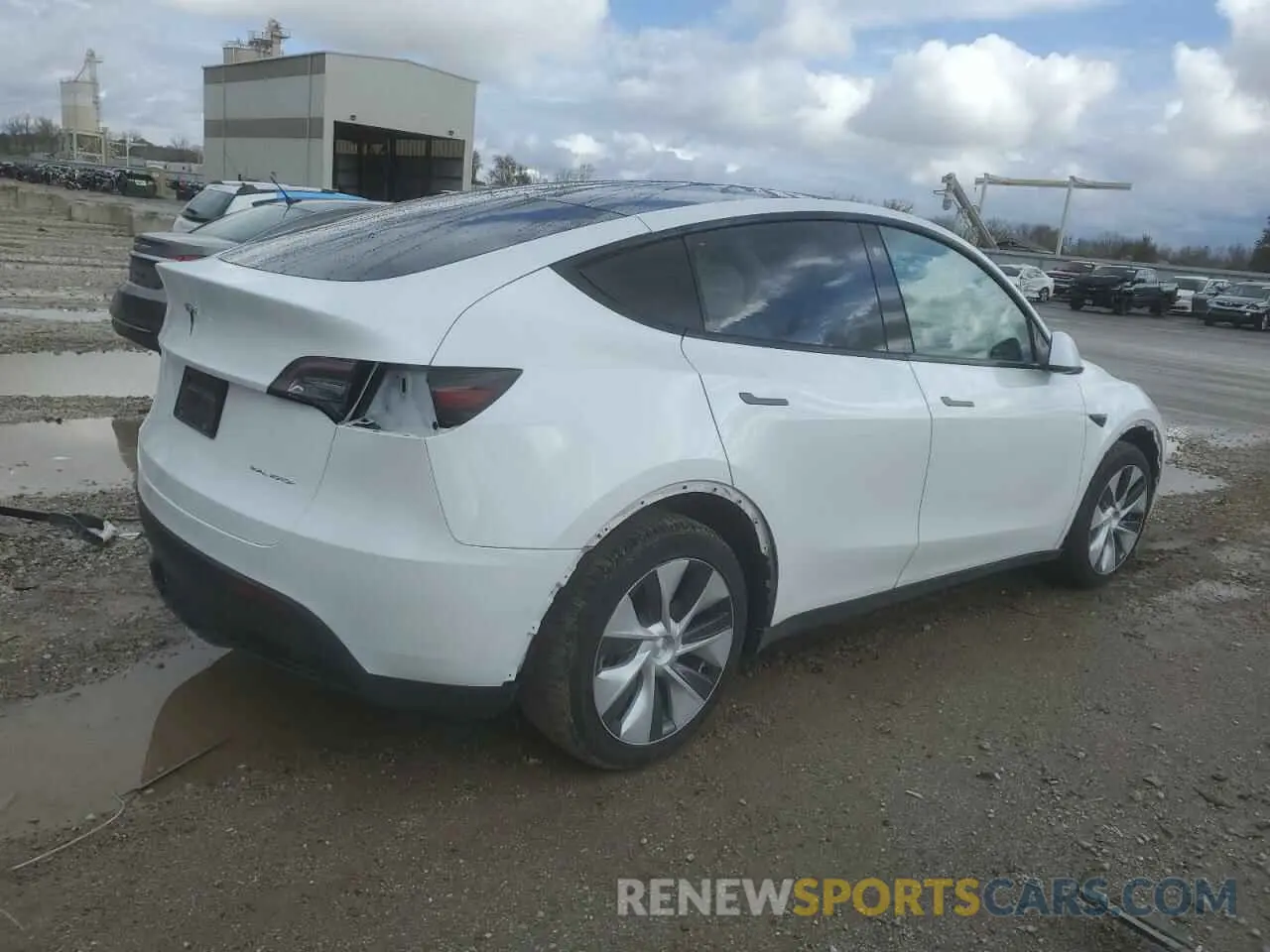 3 Photograph of a damaged car 5YJYGDEE5MF193845 TESLA MODEL Y 2021