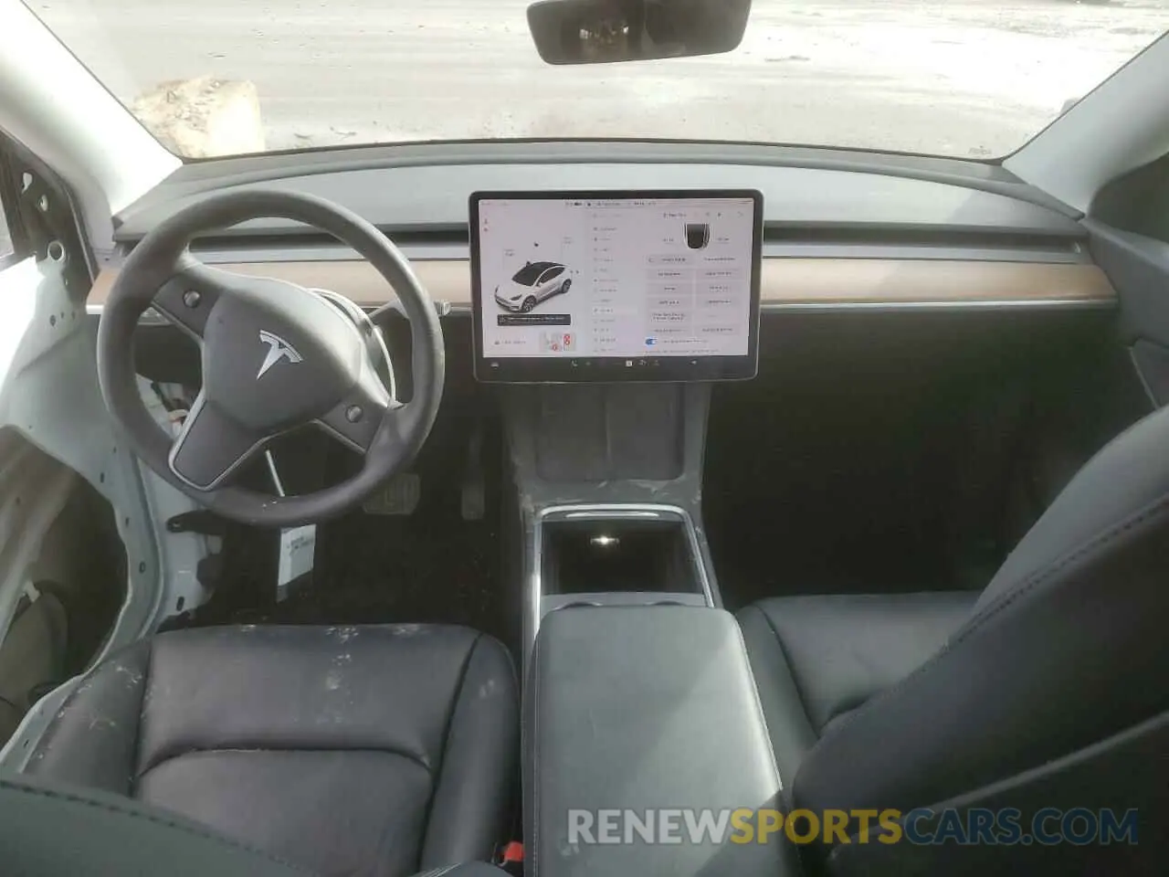 8 Photograph of a damaged car 5YJYGDEE5MF193845 TESLA MODEL Y 2021