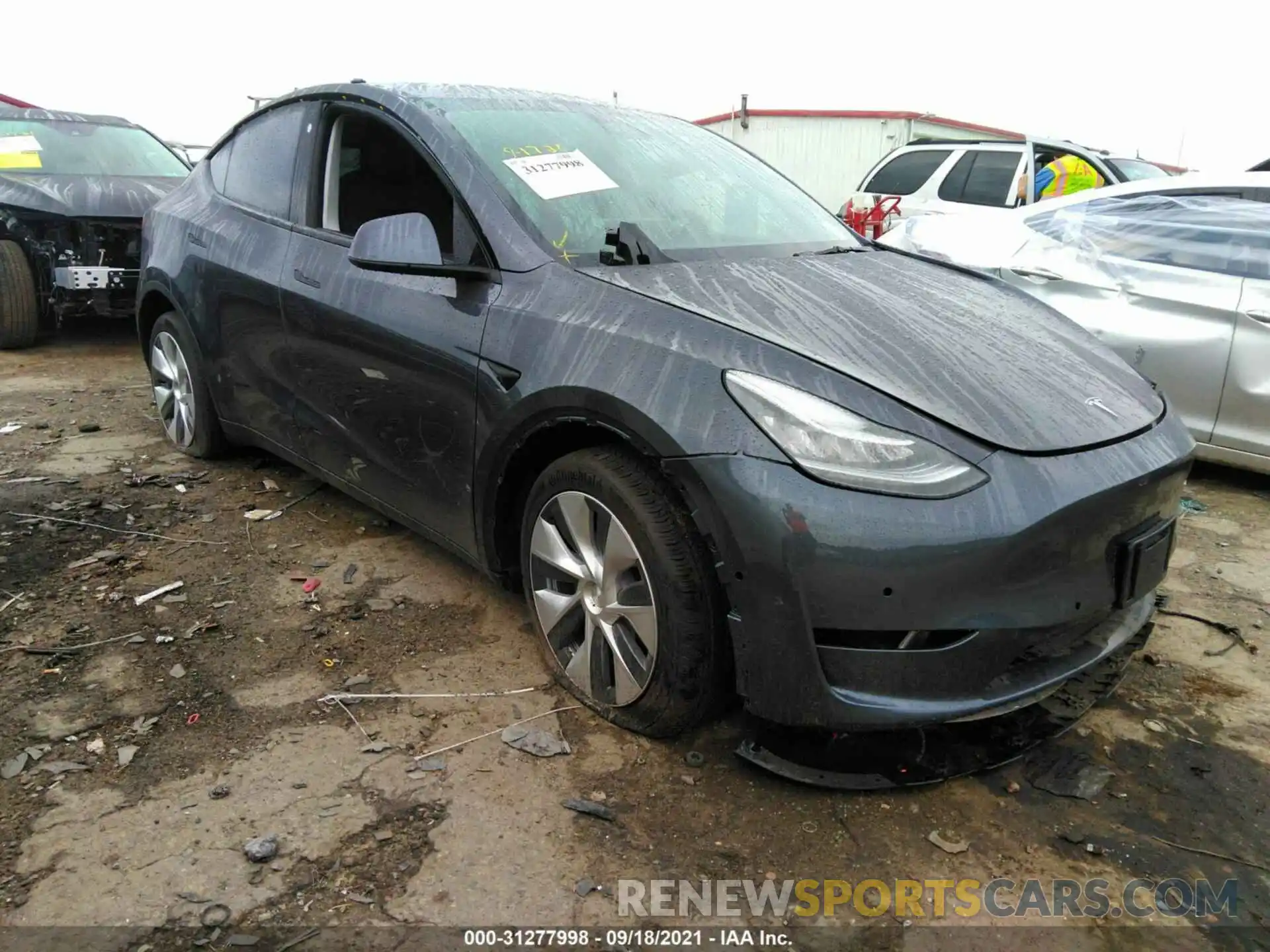 1 Photograph of a damaged car 5YJYGDEE5MF200969 TESLA MODEL Y 2021