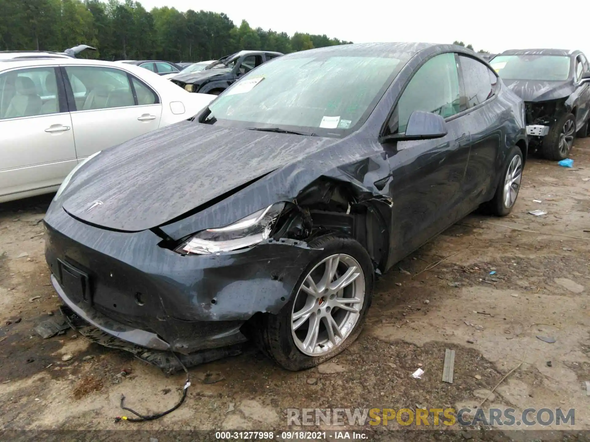 2 Photograph of a damaged car 5YJYGDEE5MF200969 TESLA MODEL Y 2021