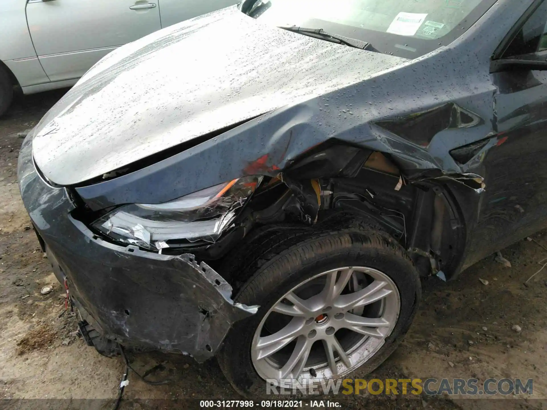 6 Photograph of a damaged car 5YJYGDEE5MF200969 TESLA MODEL Y 2021