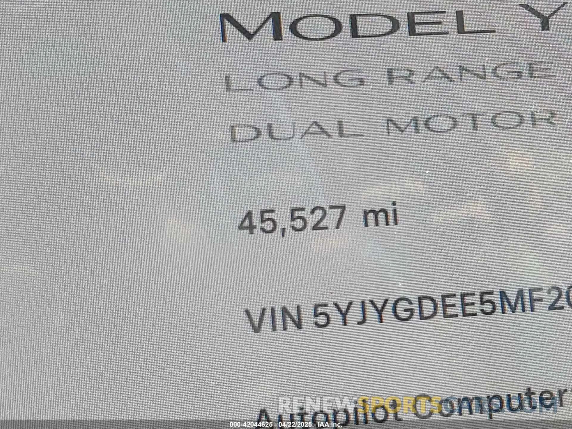 15 Photograph of a damaged car 5YJYGDEE5MF204908 TESLA MODEL Y 2021