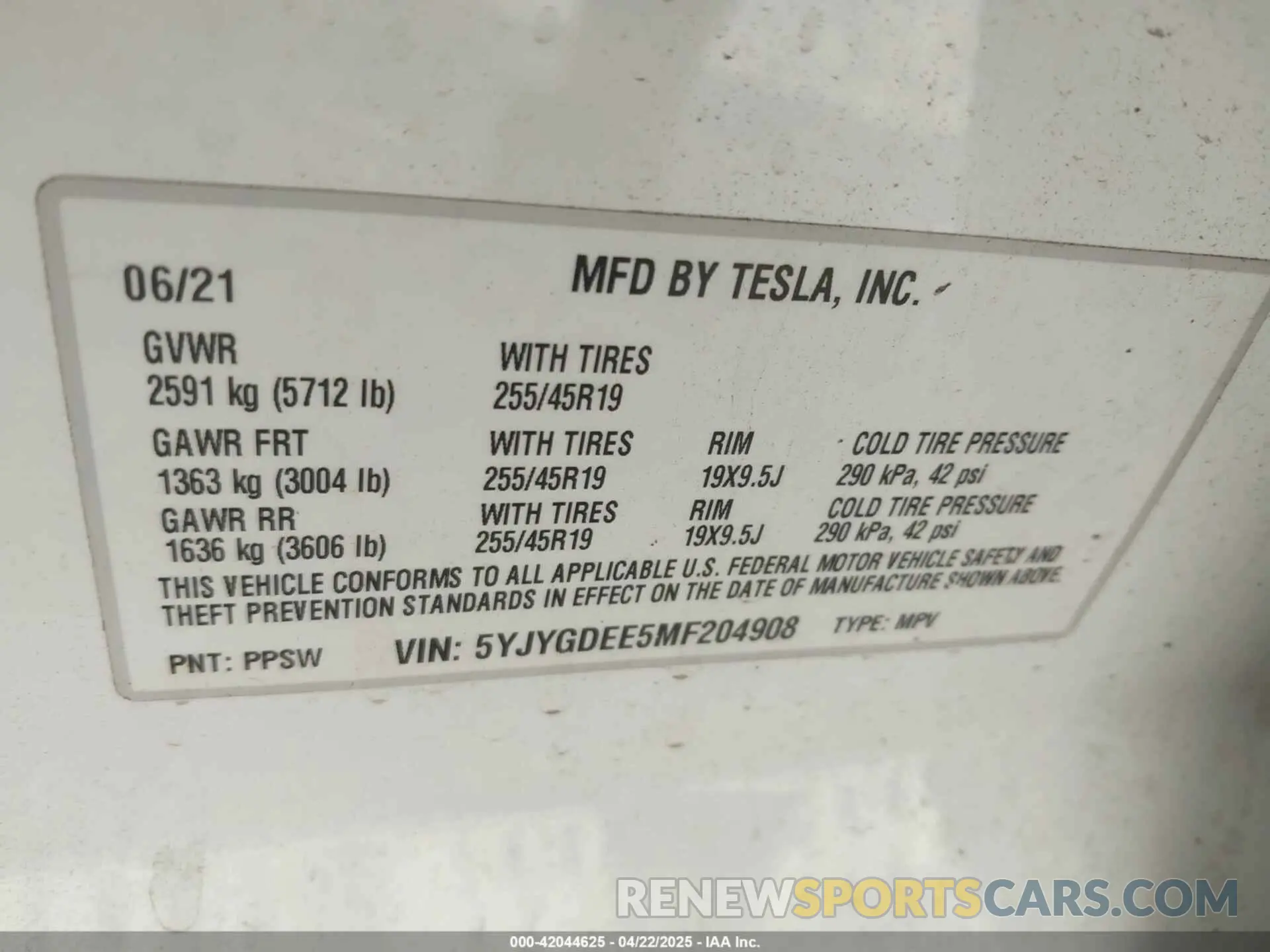9 Photograph of a damaged car 5YJYGDEE5MF204908 TESLA MODEL Y 2021