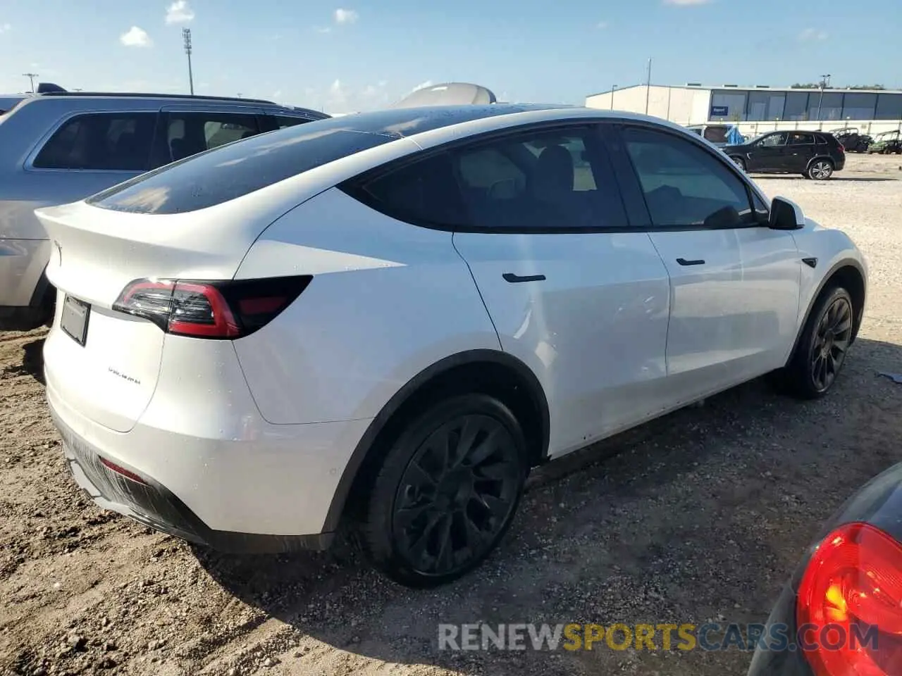 3 Photograph of a damaged car 5YJYGDEE5MF228867 TESLA MODEL Y 2021