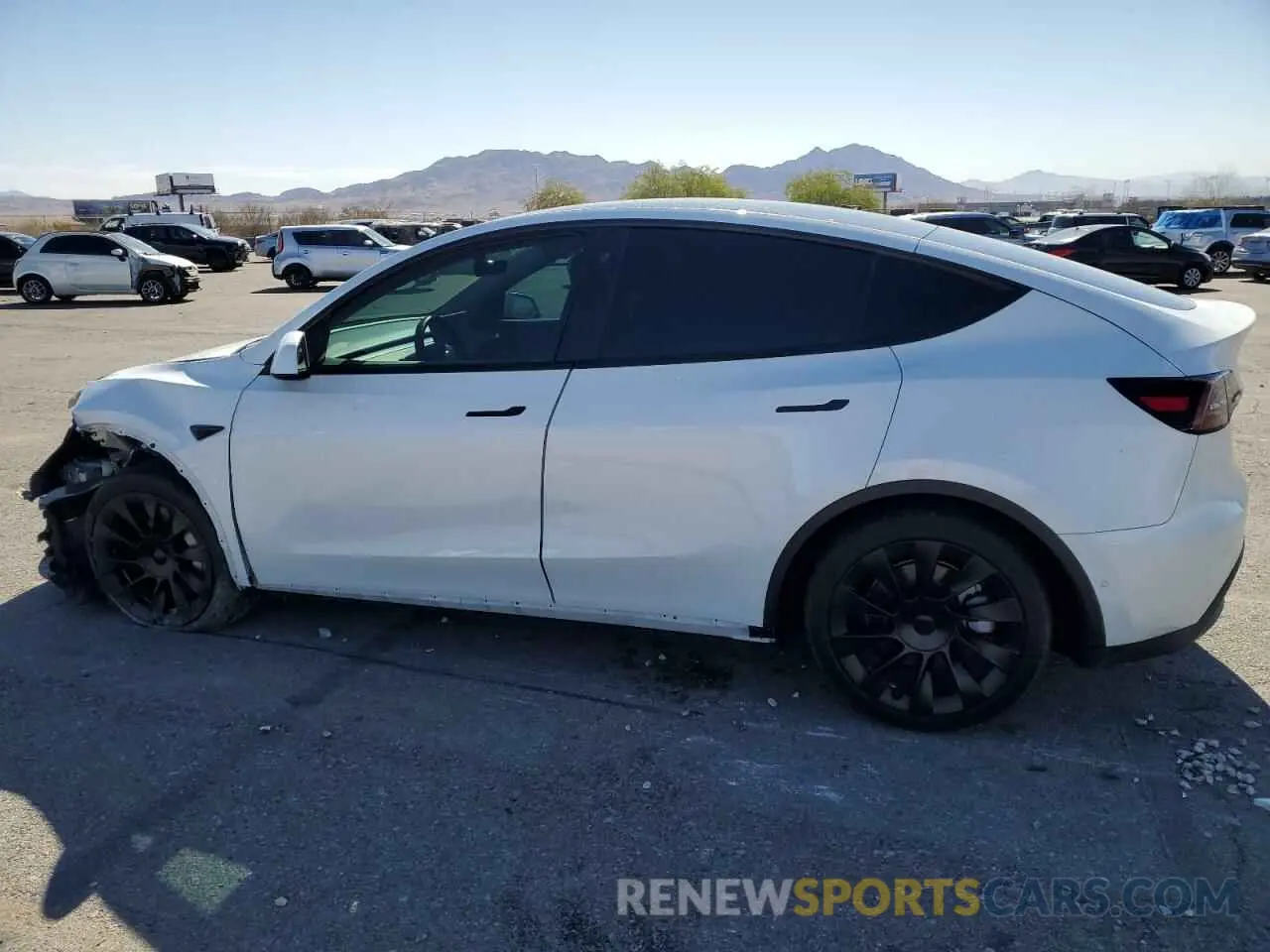 2 Photograph of a damaged car 5YJYGDEE5MF233499 TESLA MODEL Y 2021