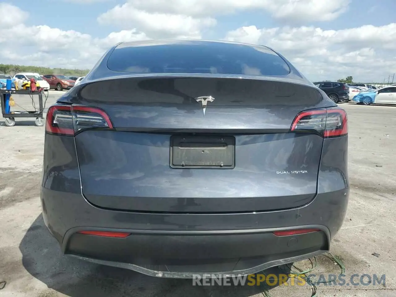 6 Photograph of a damaged car 5YJYGDEE5MF248486 TESLA MODEL Y 2021
