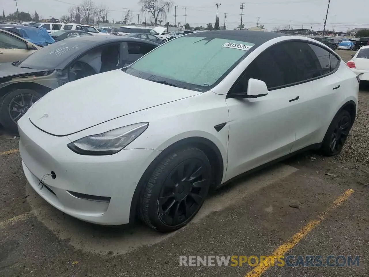 1 Photograph of a damaged car 5YJYGDEE5MF249167 TESLA MODEL Y 2021