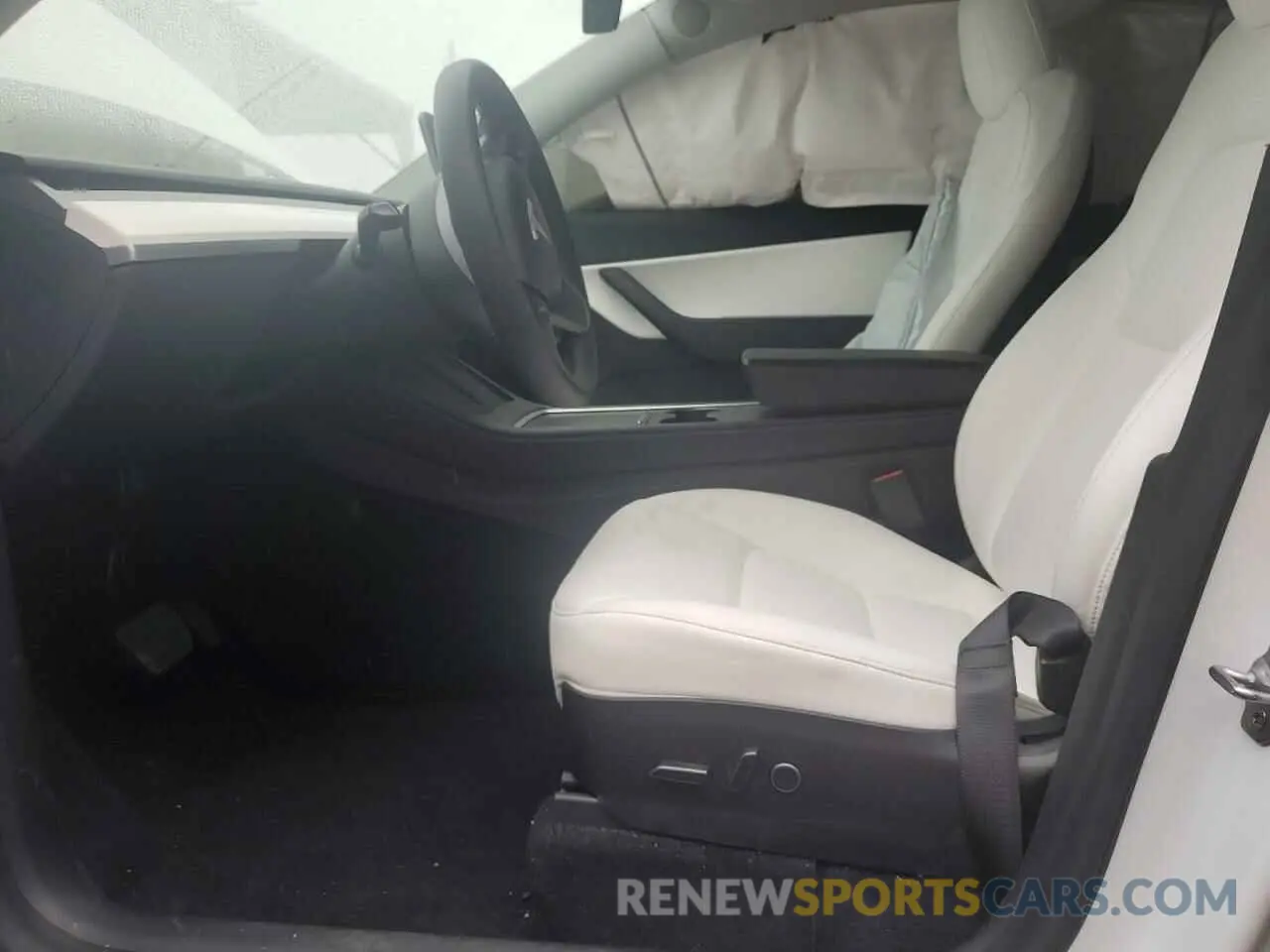7 Photograph of a damaged car 5YJYGDEE5MF249167 TESLA MODEL Y 2021