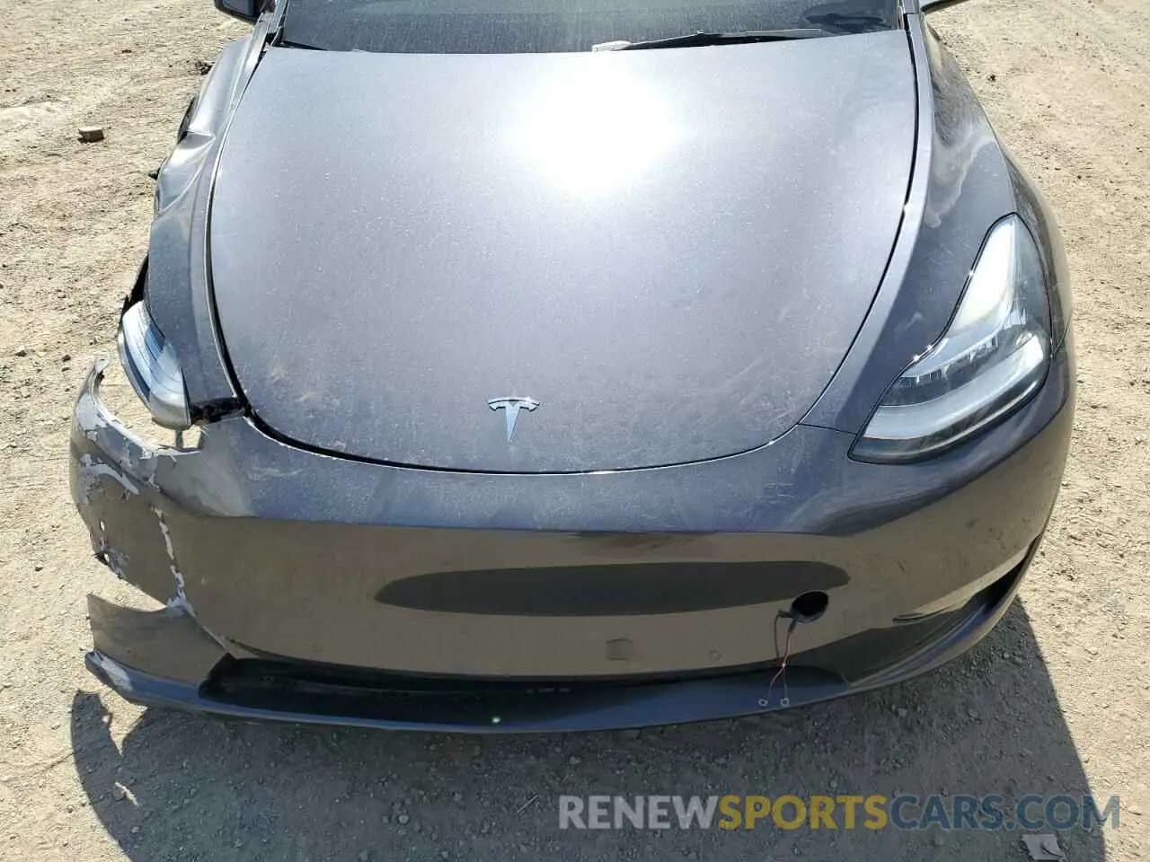 12 Photograph of a damaged car 5YJYGDEE5MF260475 TESLA MODEL Y 2021