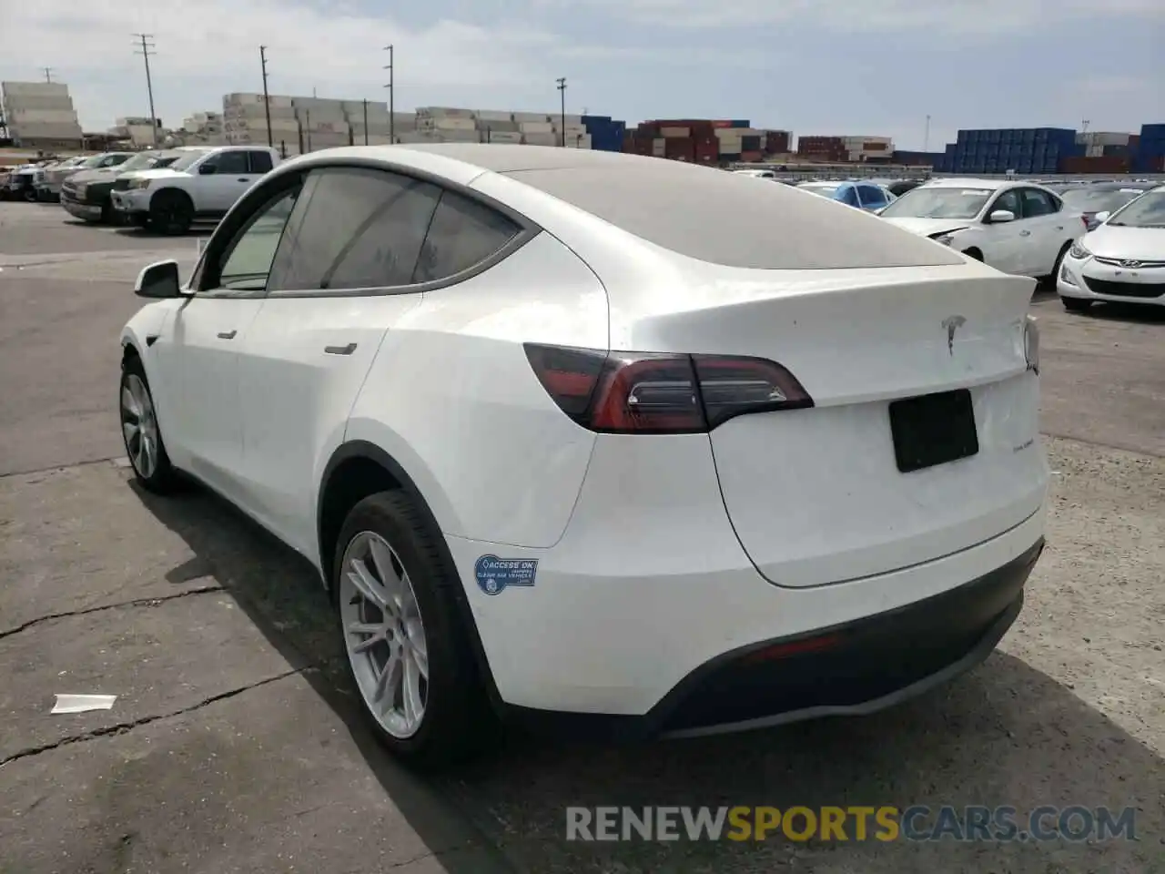 3 Photograph of a damaged car 5YJYGDEE5MF270245 TESLA MODEL Y 2021